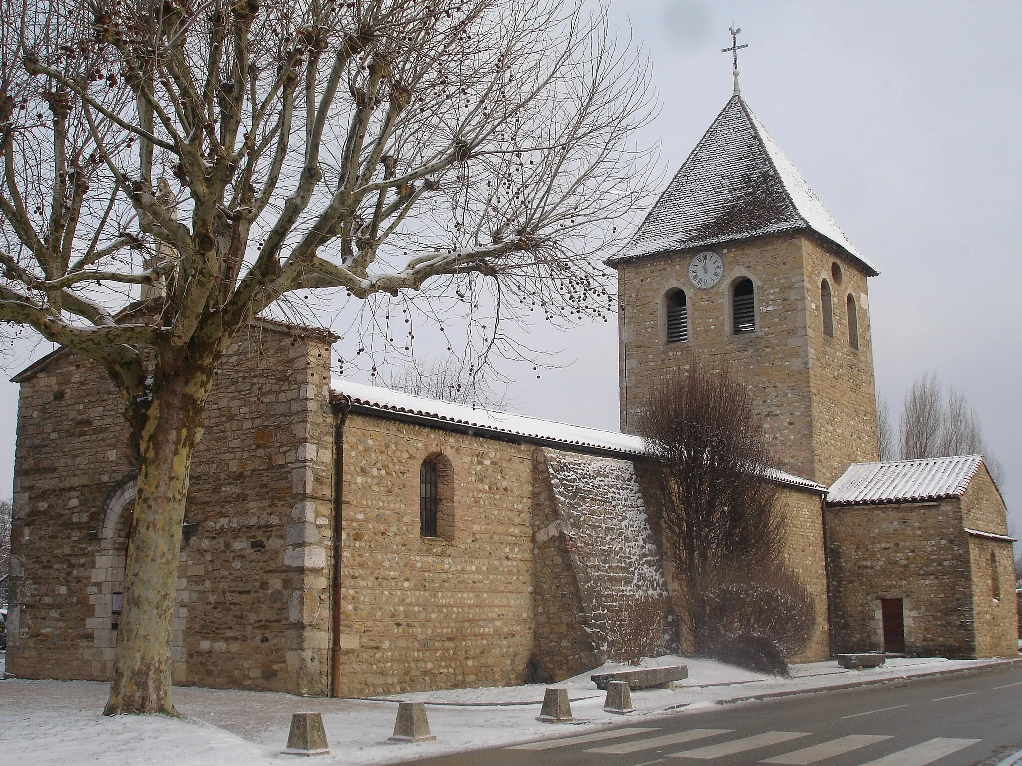 Photo showing: Saint-Maurice-de-Gourdans (Ain) : l'église