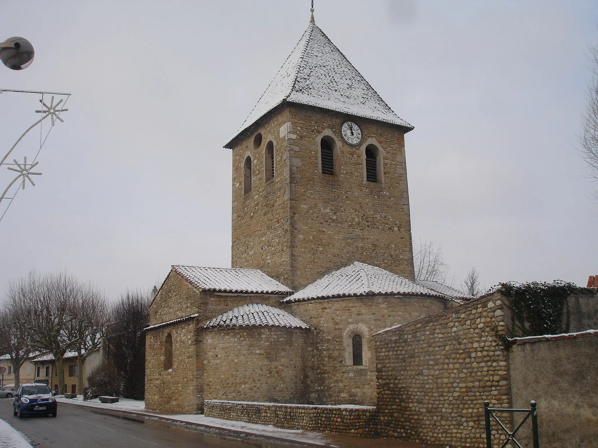 Photo showing: Saint-Maurice-de-Gourdans (Ain) : le clocher de l'église