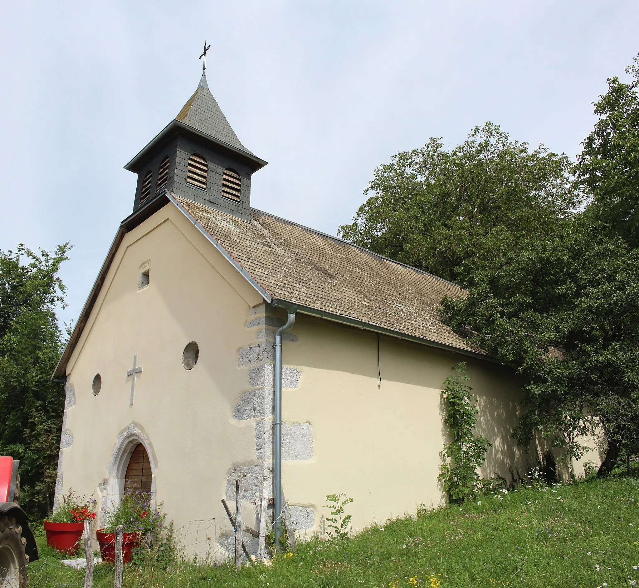 Photo showing: Chapelle Sainte-Agathe de Sothonod à Songieu, Haut-Valromey