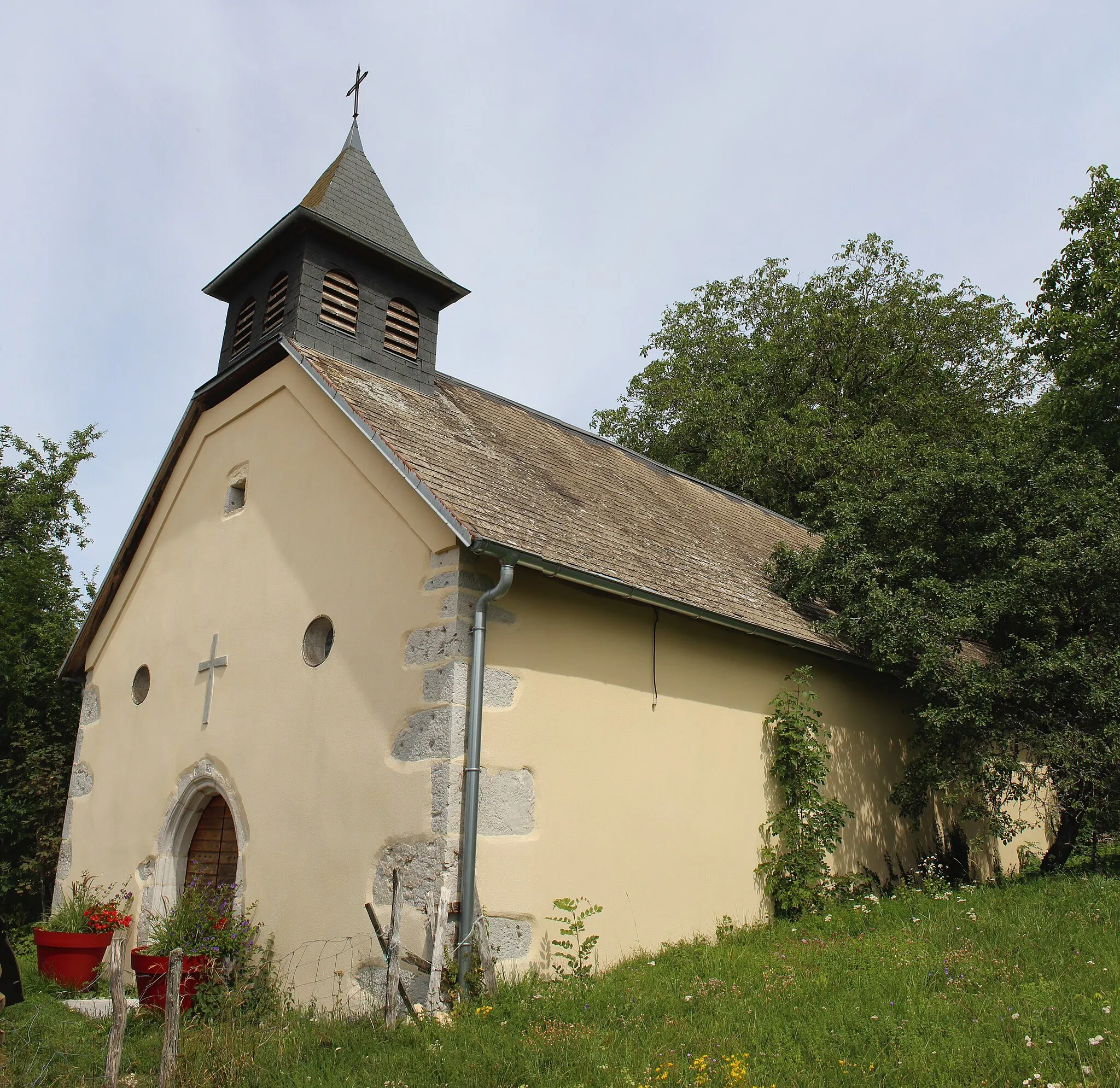 Photo showing: Chapelle Sainte-Agathe de Sothonod à Songieu, Haut-Valromey