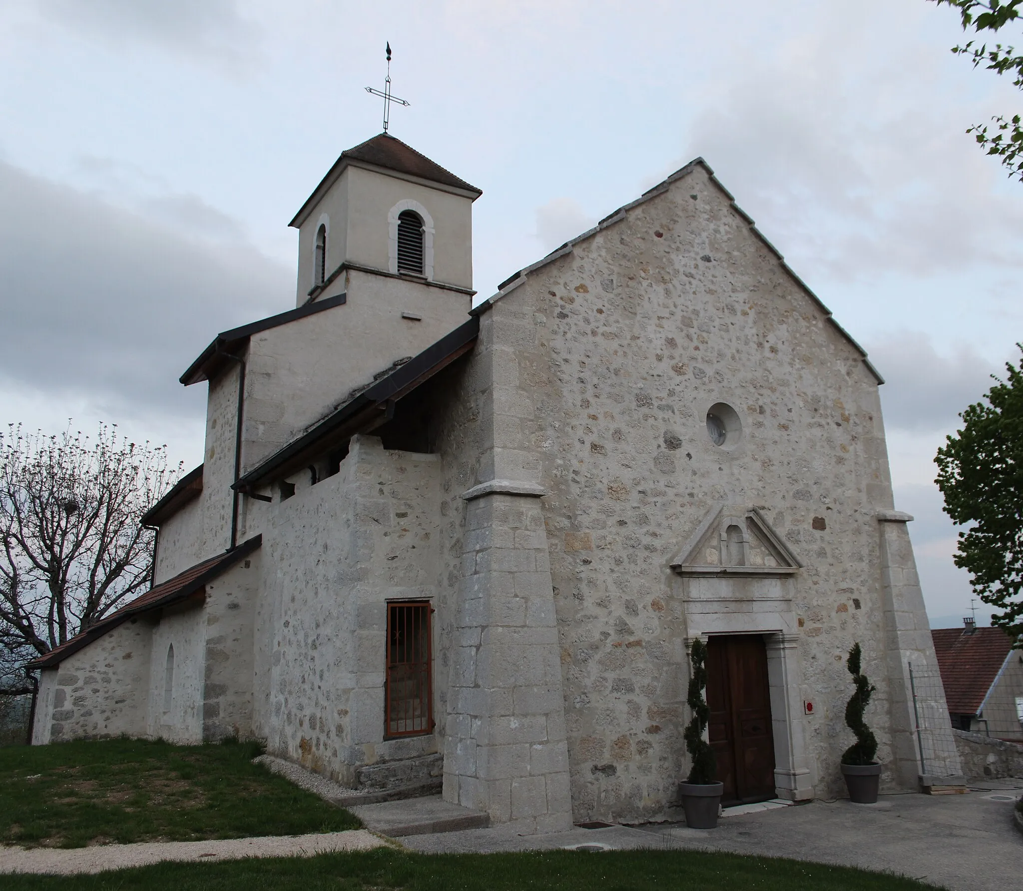 Photo showing: Église Saint-Nicolas de Villes.