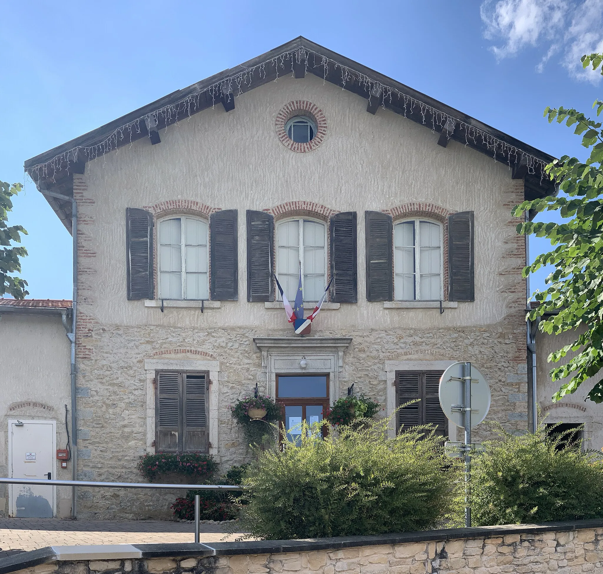 Photo showing: Mairie de Villette-sur-Ain.