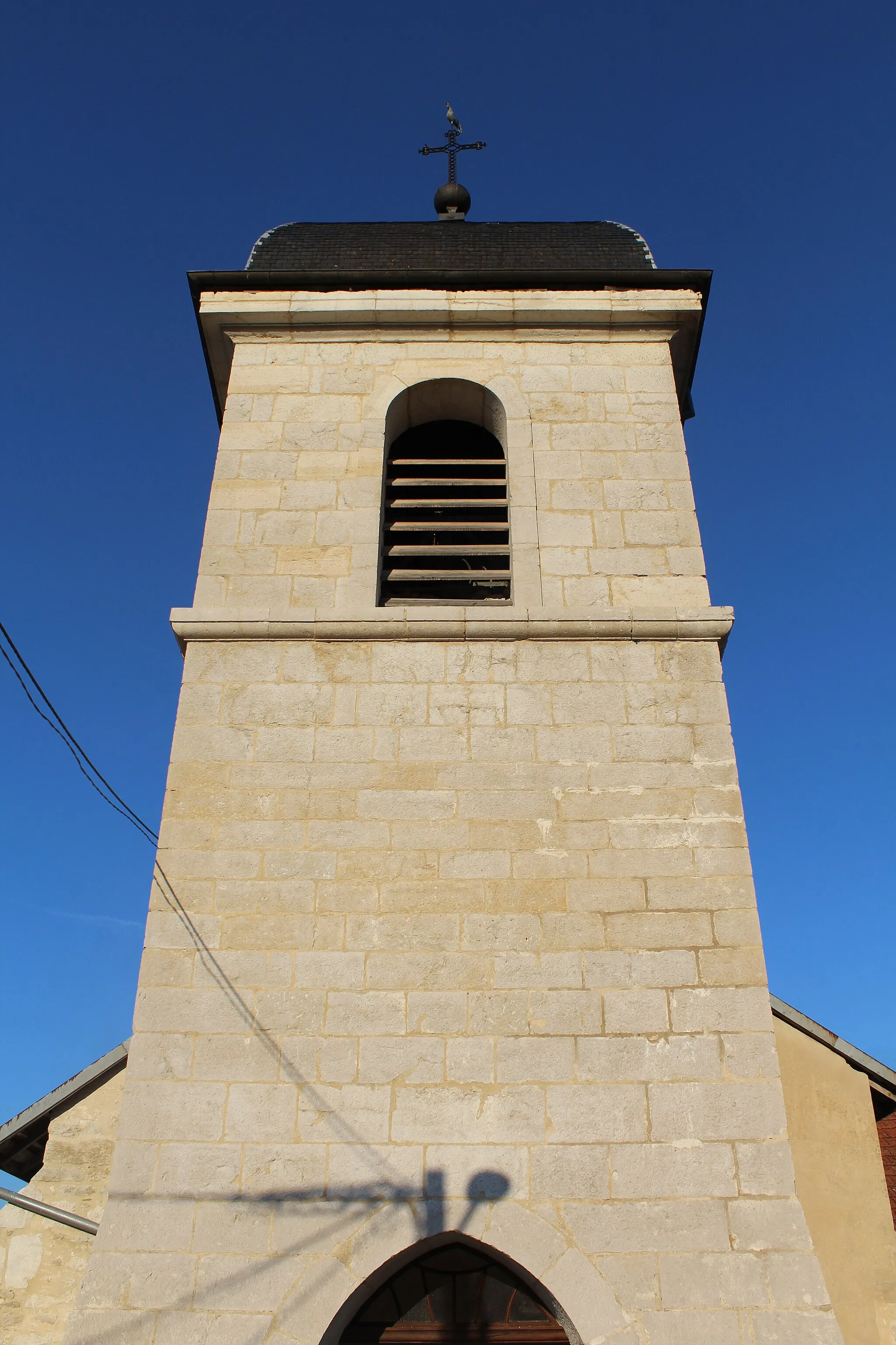 Photo showing: Église Saint-Jean-Baptiste de Vieu-d'Izenave.