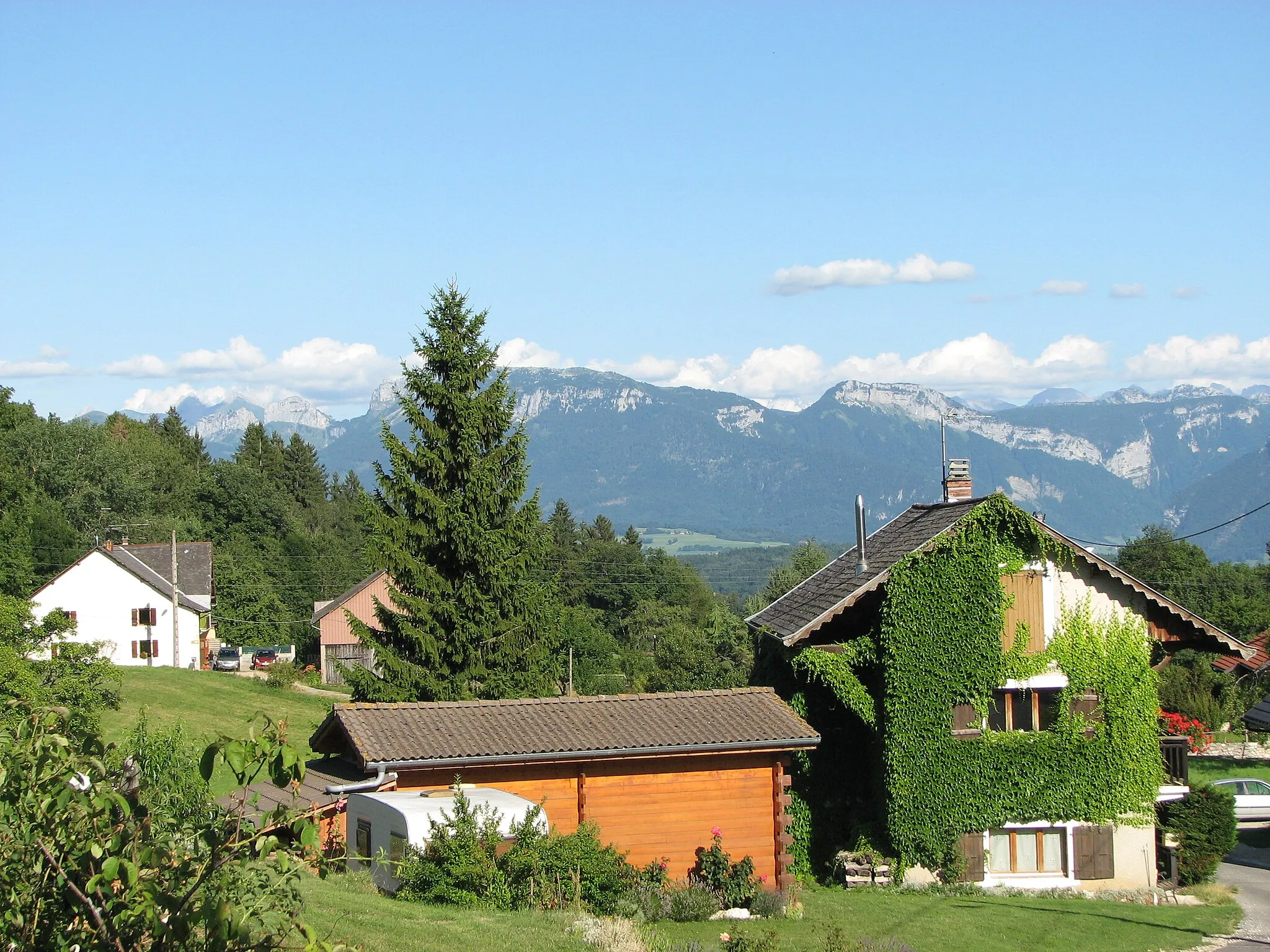 Photo showing: Hameau de l'Abergement, à Cruseilles (74)