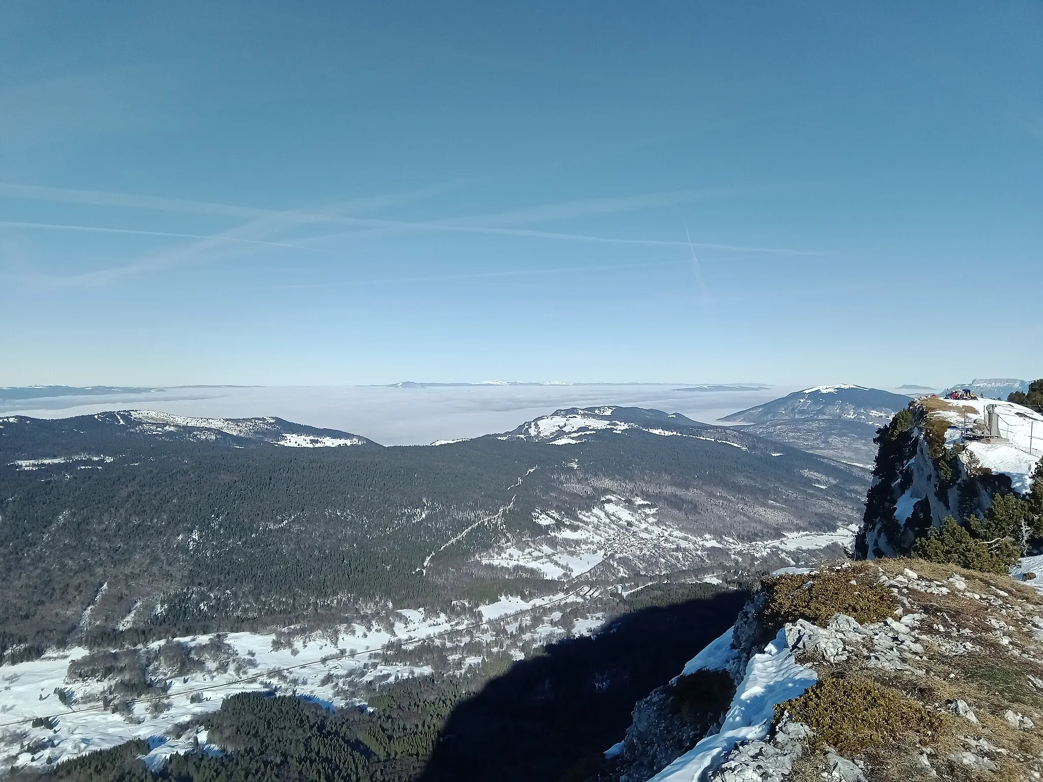 Photo showing: La montagne de Bange depuis le mont Margériaz, Savoie, France