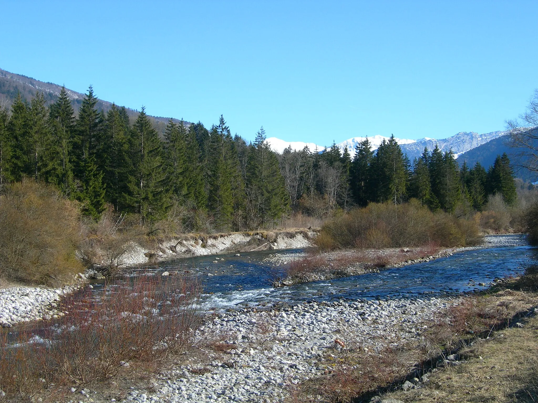 Photo showing: Chéran (in Lescheraines, France) March 2009