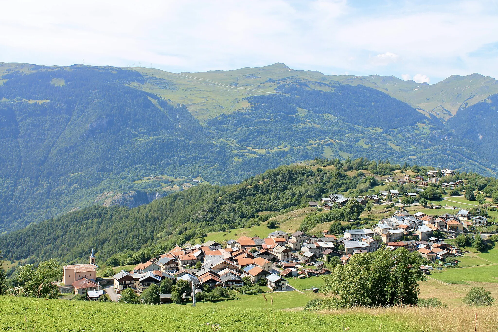 Photo showing: Vue de Notre-Dame-du-Pré, été 2021.