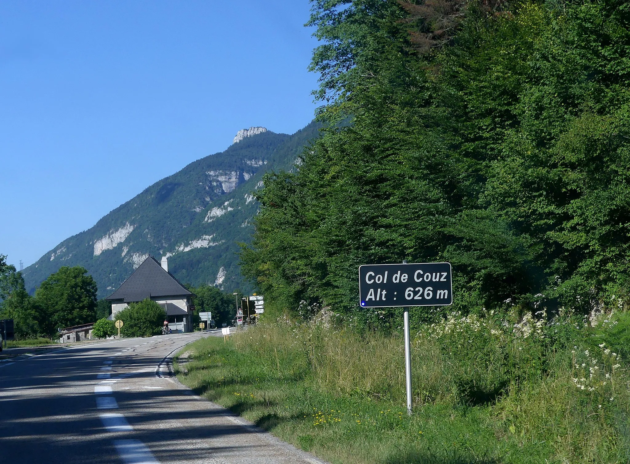 Photo showing: Sight of col de Couz pass towards Chambéry to the north, Savoie, France.
