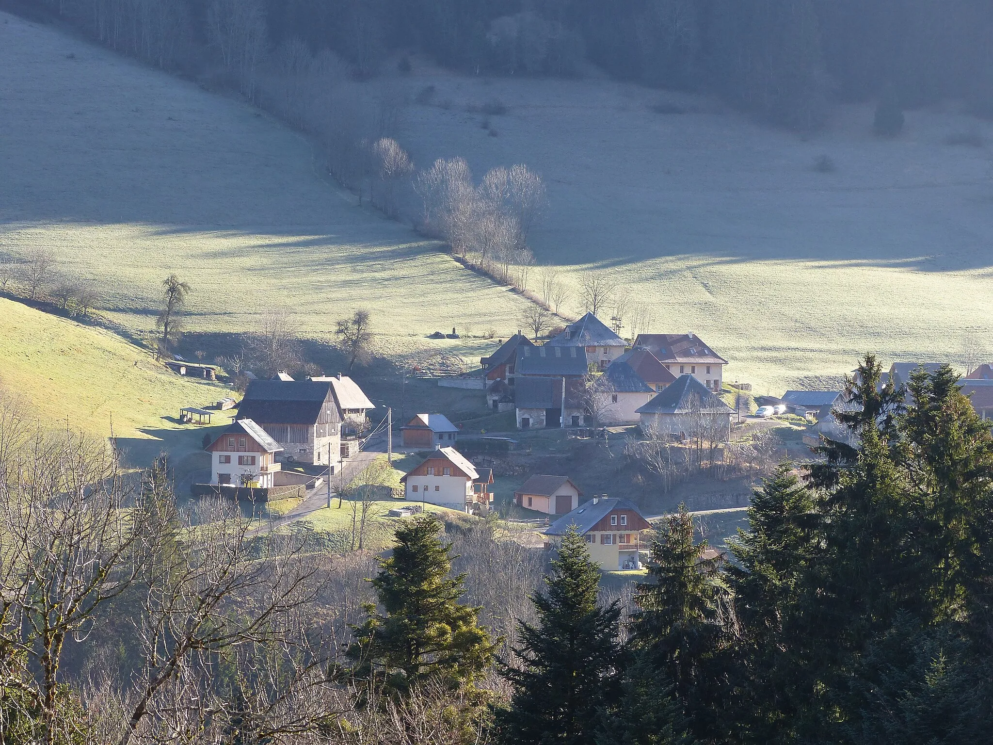 Photo showing: Les Cloîtres, hameau de Saint-Pierre-d'Entremont (Isère)