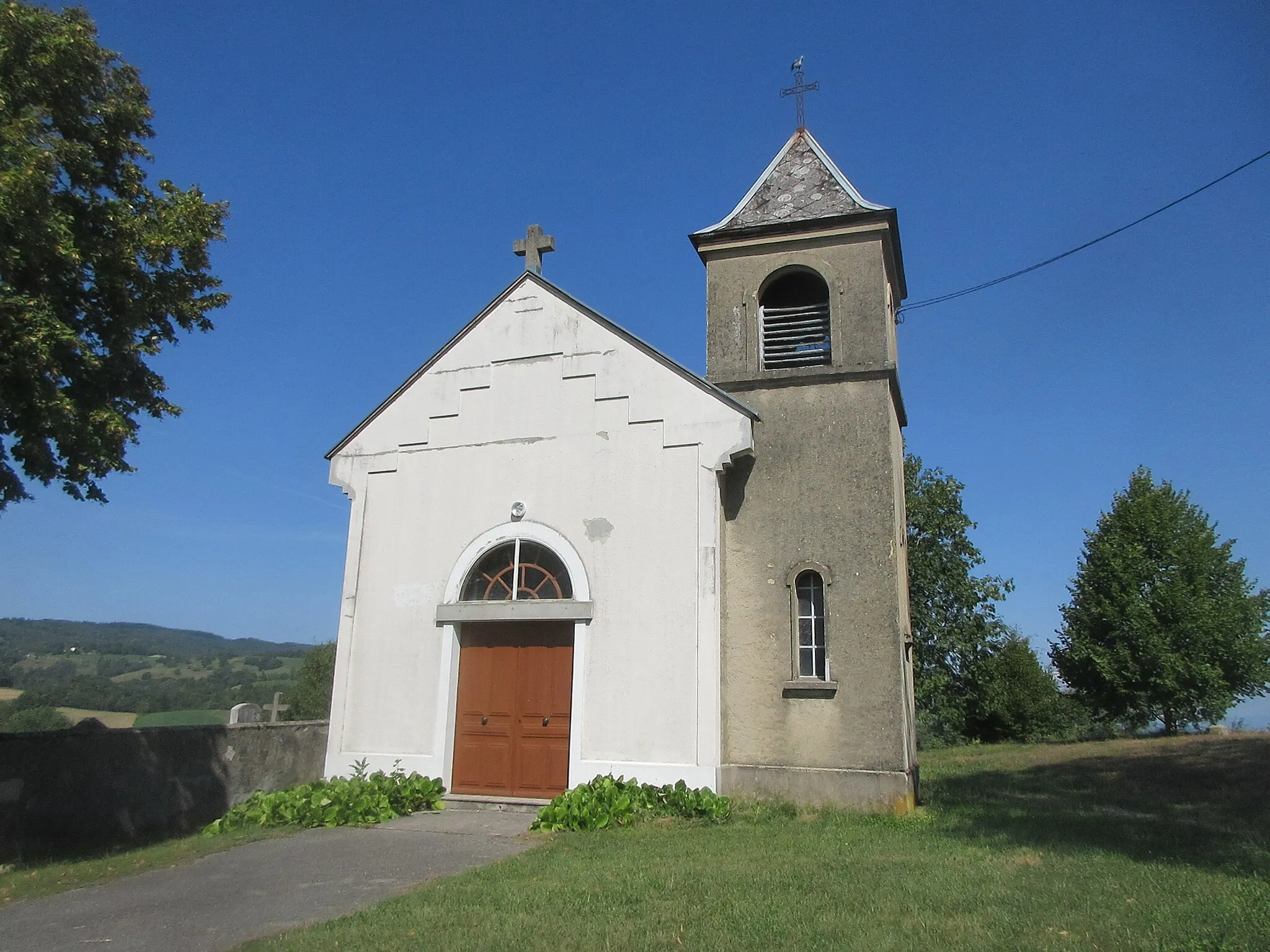 Photo showing: Chapelle funéraire de Marcieux.