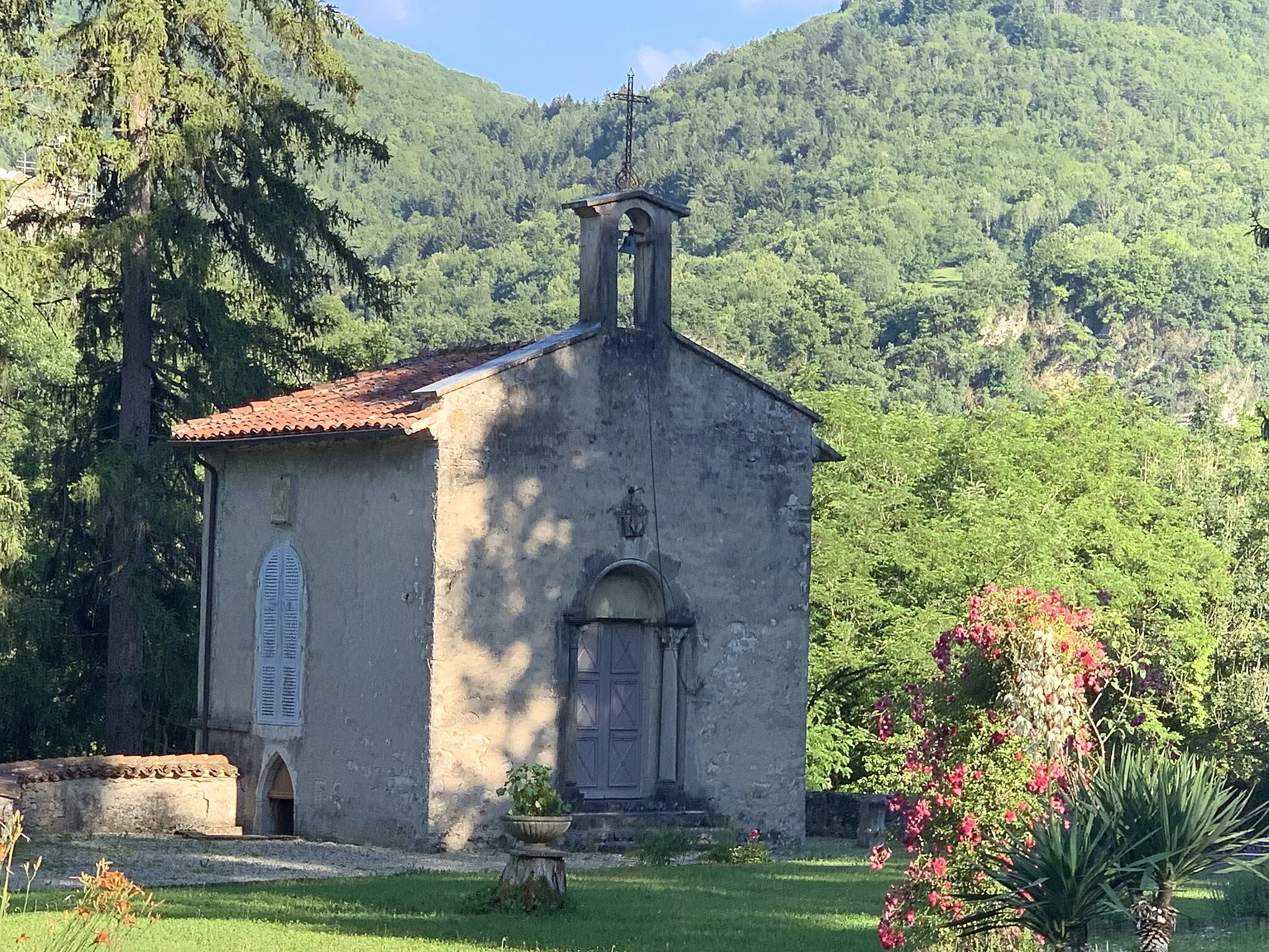 Photo showing: Abbaye de Saint-Rambert-en-Bugey - petite chapelle.