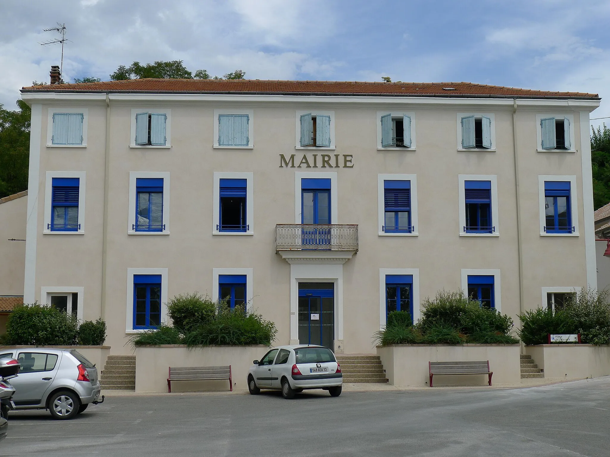 Photo showing: Town hall of Montmeyran - Drôme - France