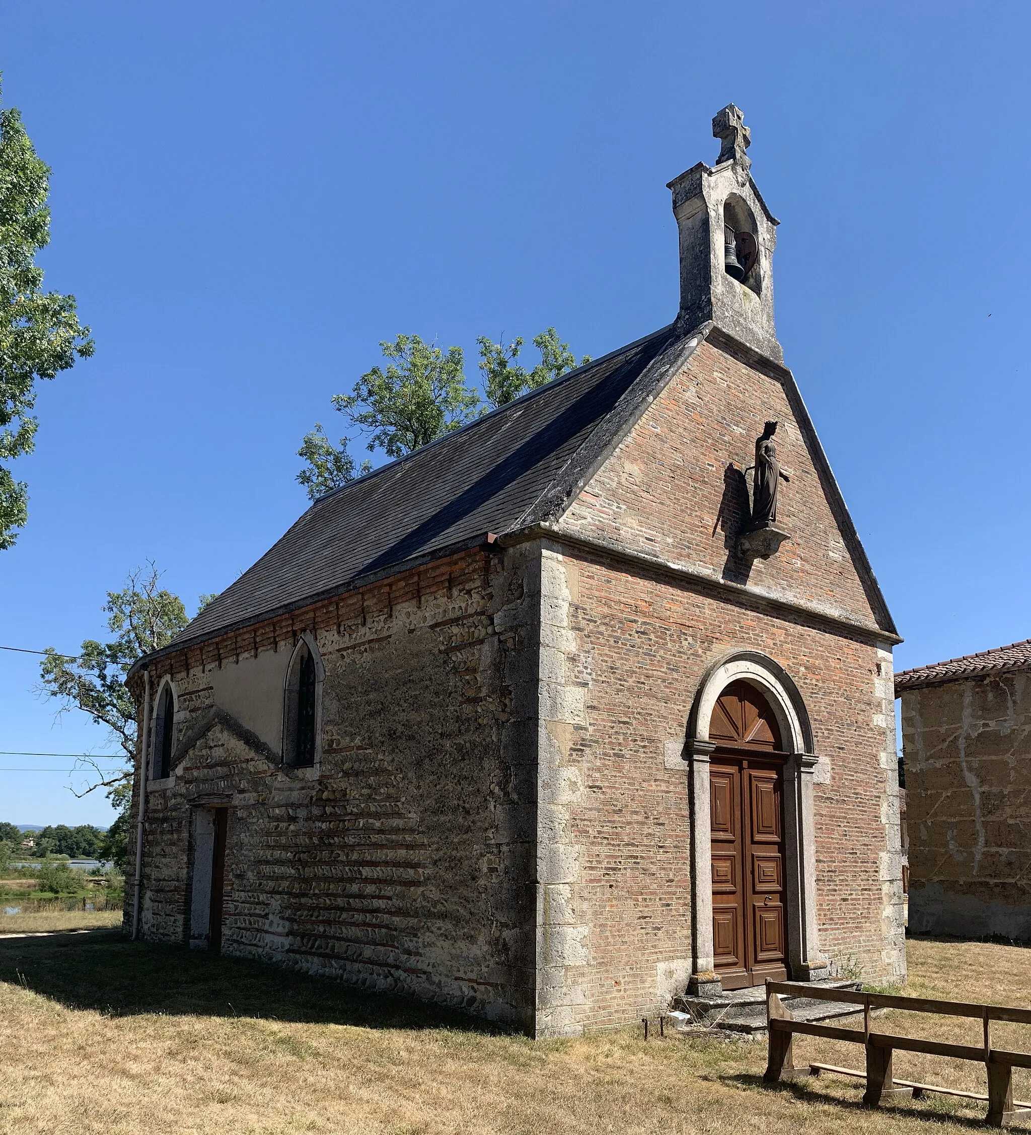 Photo showing: Chapelle de Ronzuel, Chalamont.