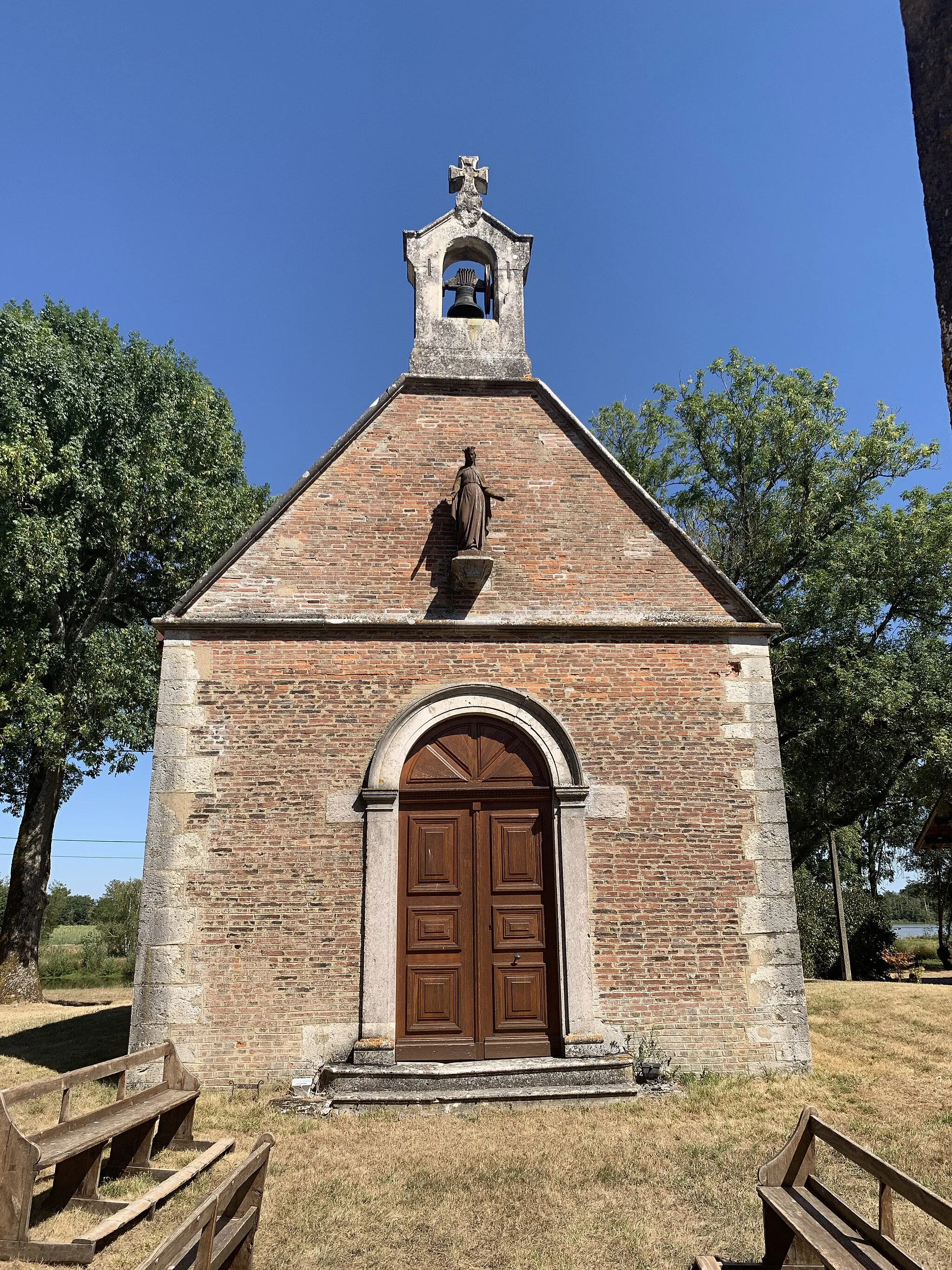 Photo showing: Chapelle de Ronzuel, Chalamont.
