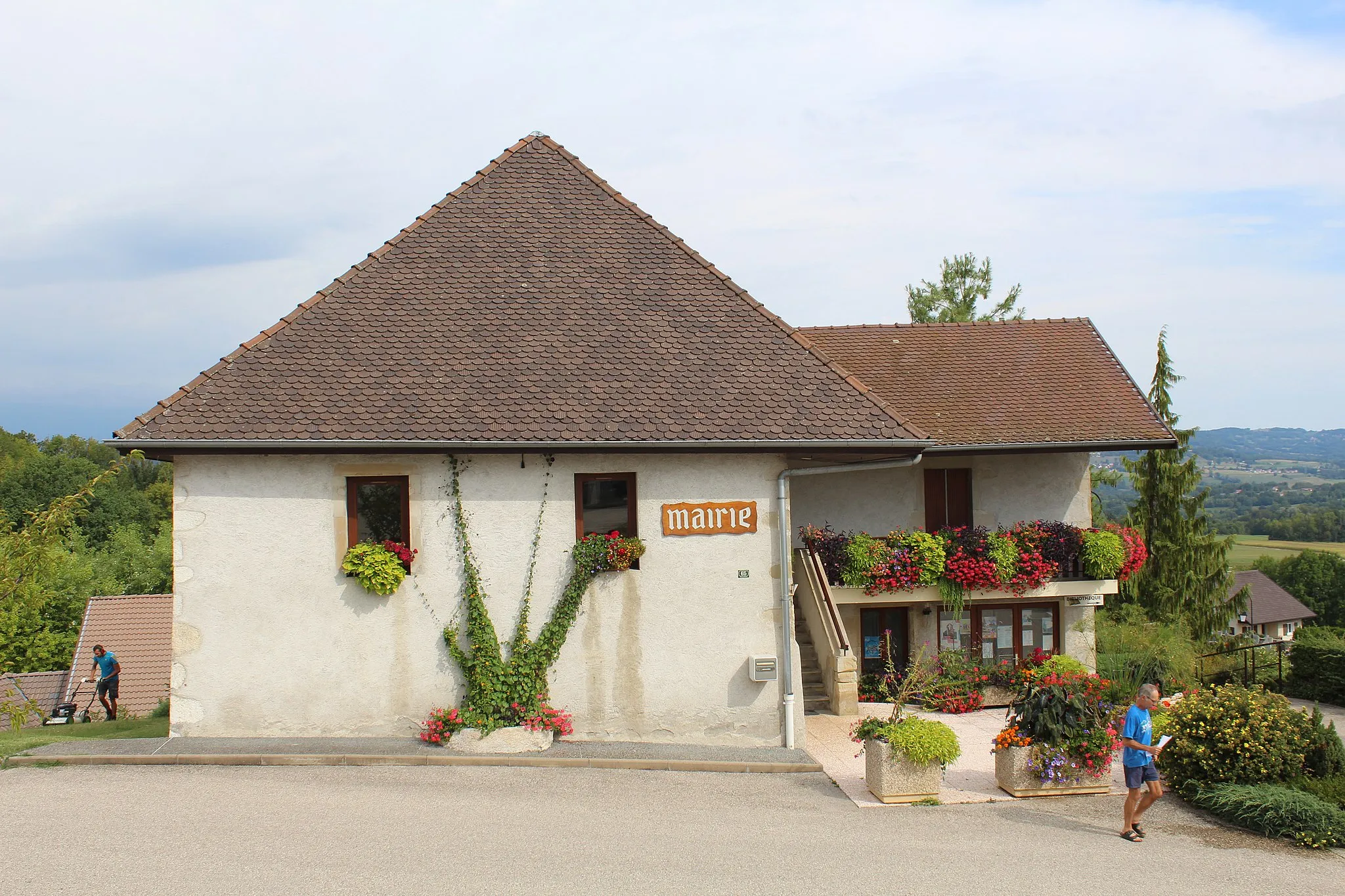 Photo showing: Mairie de Mésigny.