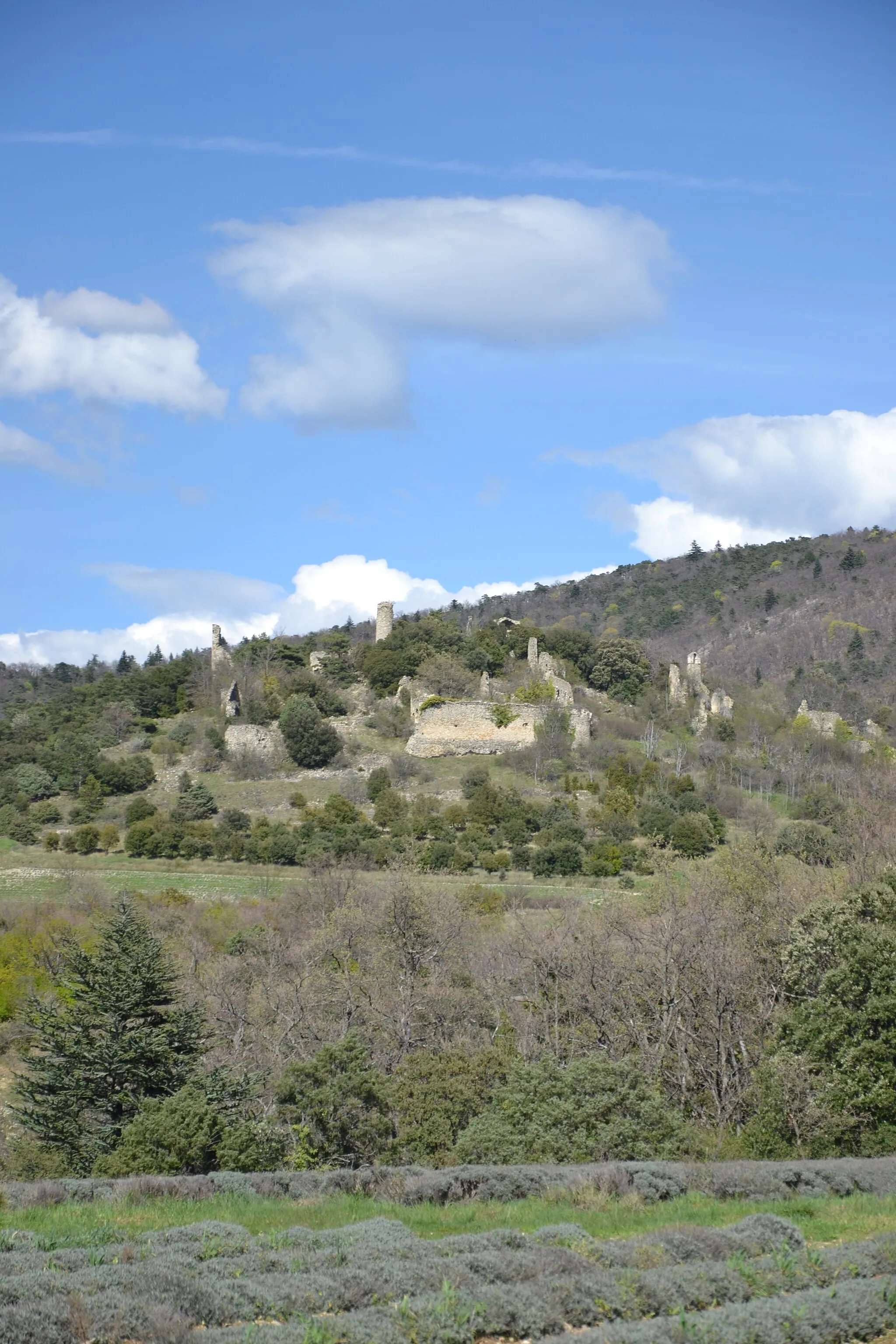 Photo showing: Village de Béconne en ruine