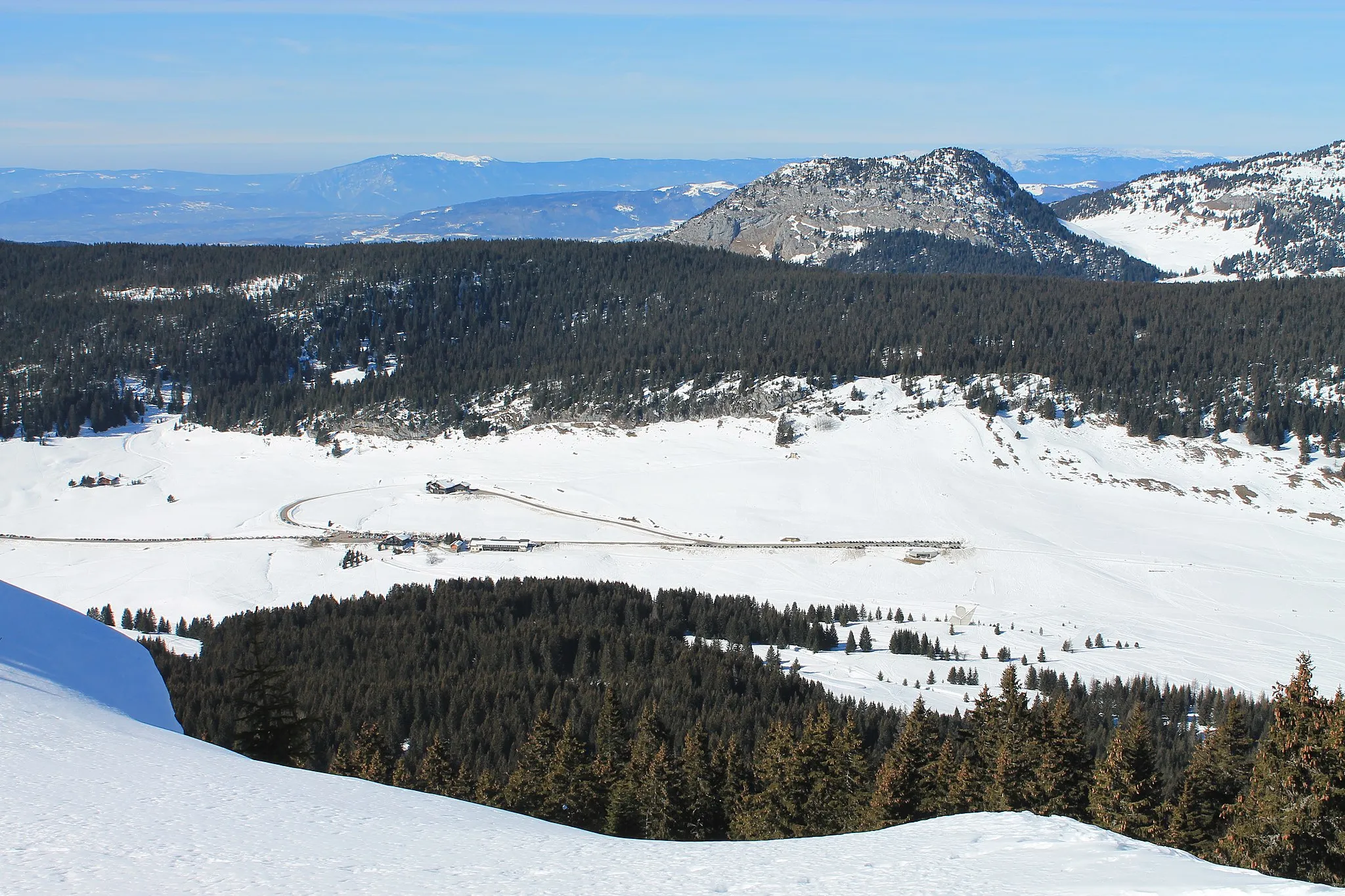 Photo showing: Vue du domaine du Centre Nordique des Glières