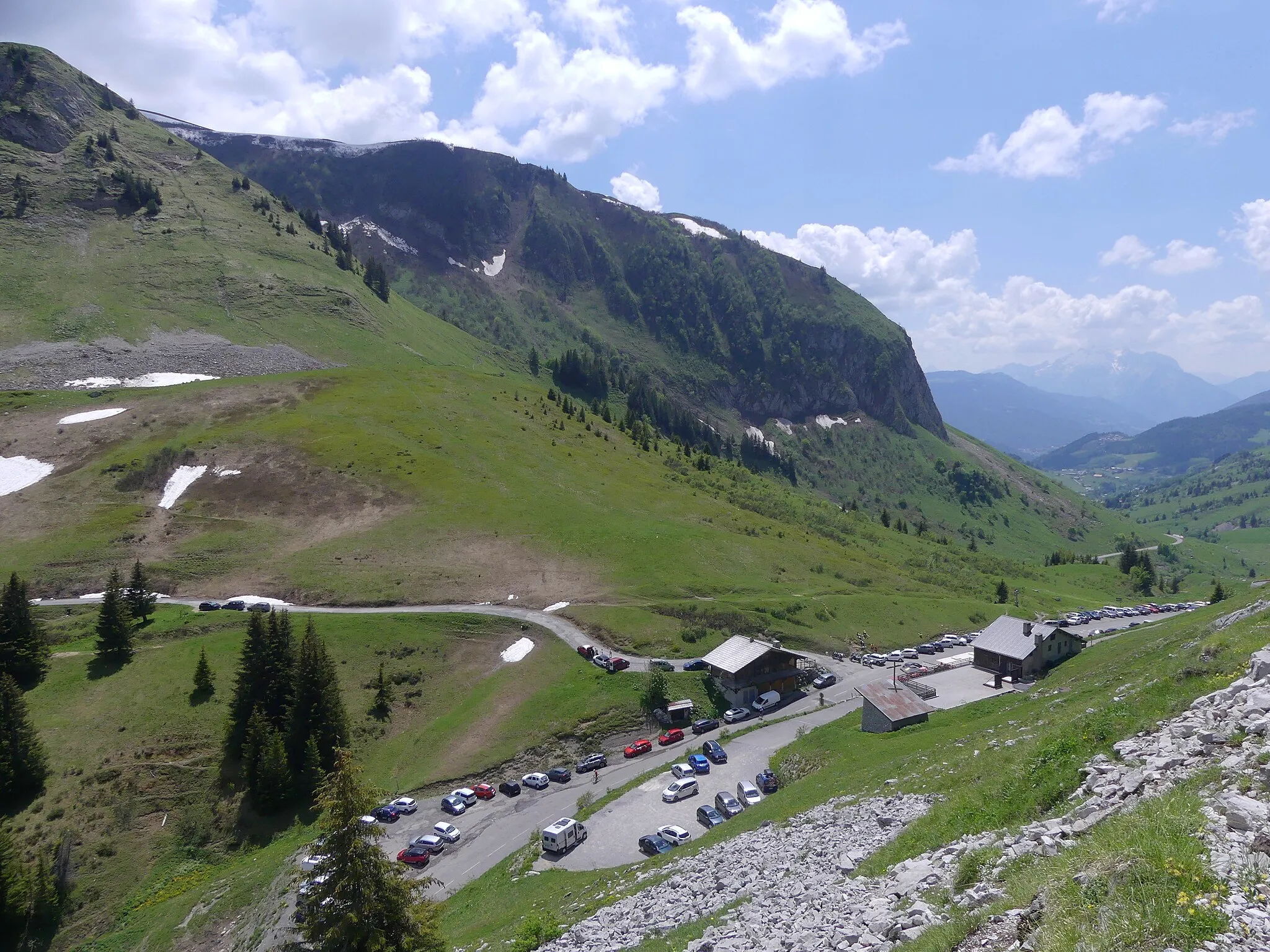 Photo showing: Sight of Col de la Colombière pass (1,600 meters high) towards Annecy, Haute-Savoie, France.