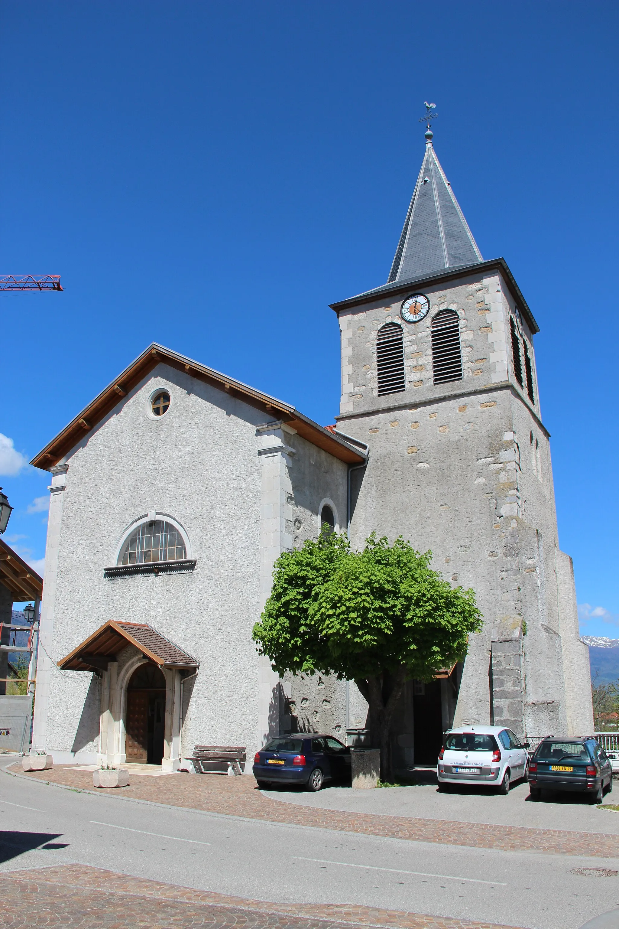 Photo showing: Church of Valleiry