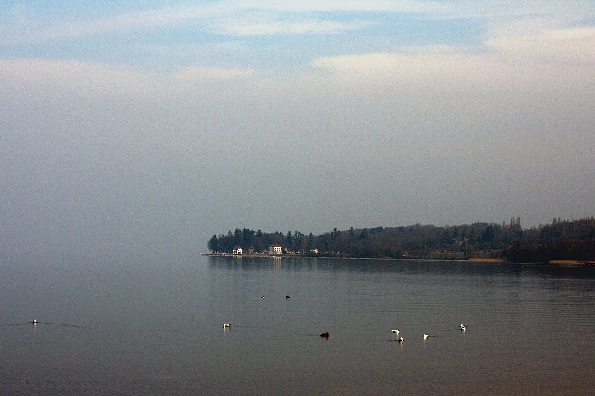 Photo showing: Hermance, a little village at outskirts of Geneva.