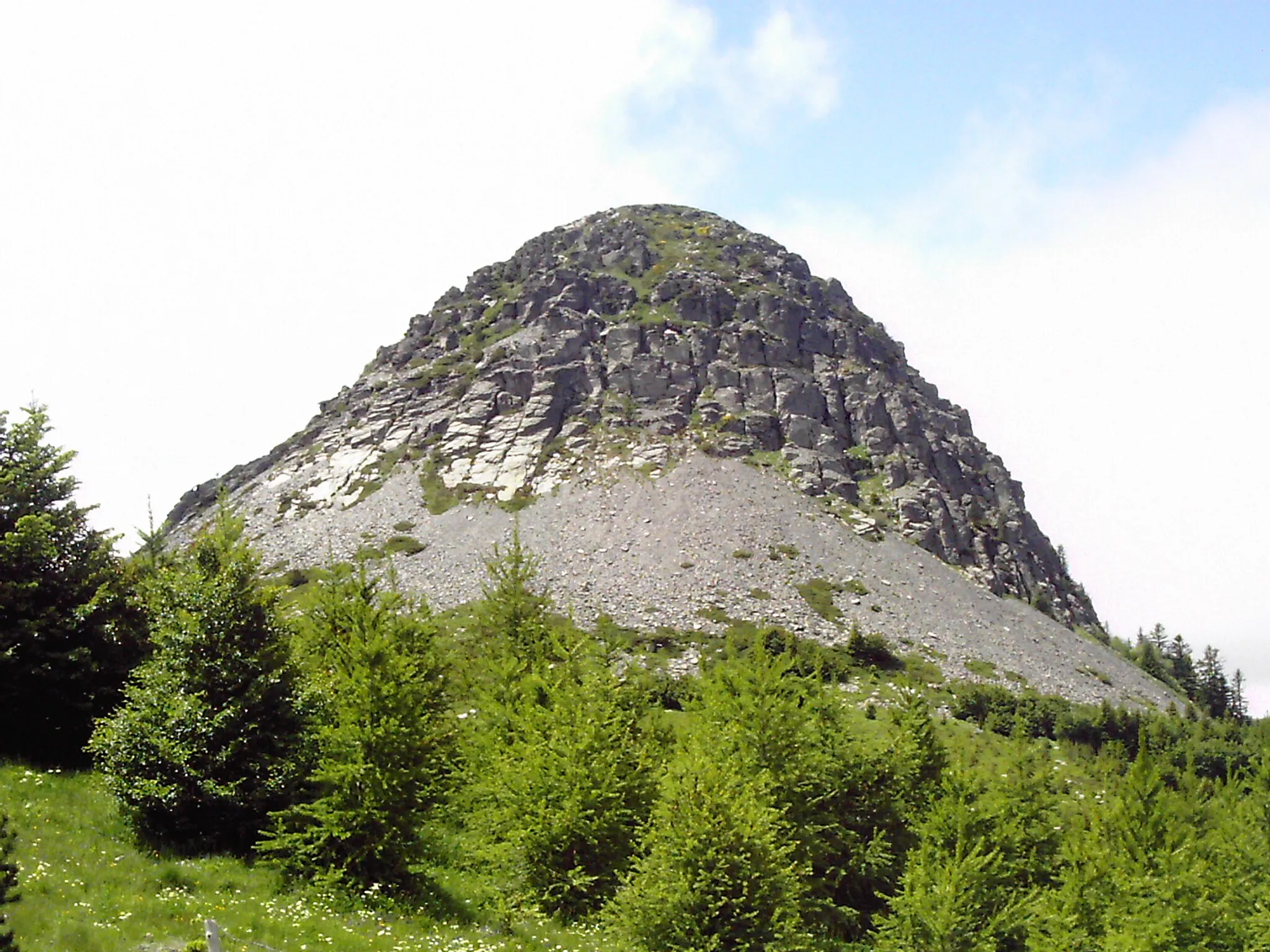 Photo showing: Mont gerbier de jonc