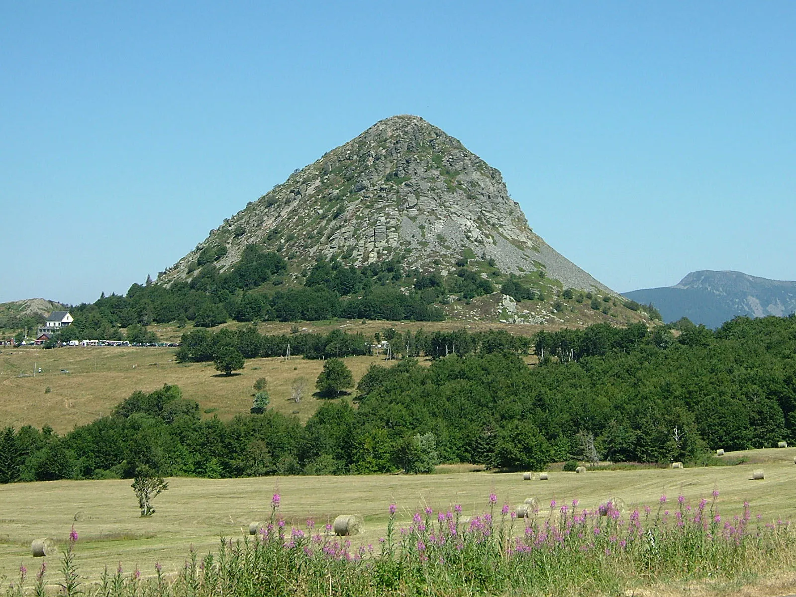 Photo showing: Mont Gerbier de Jonc