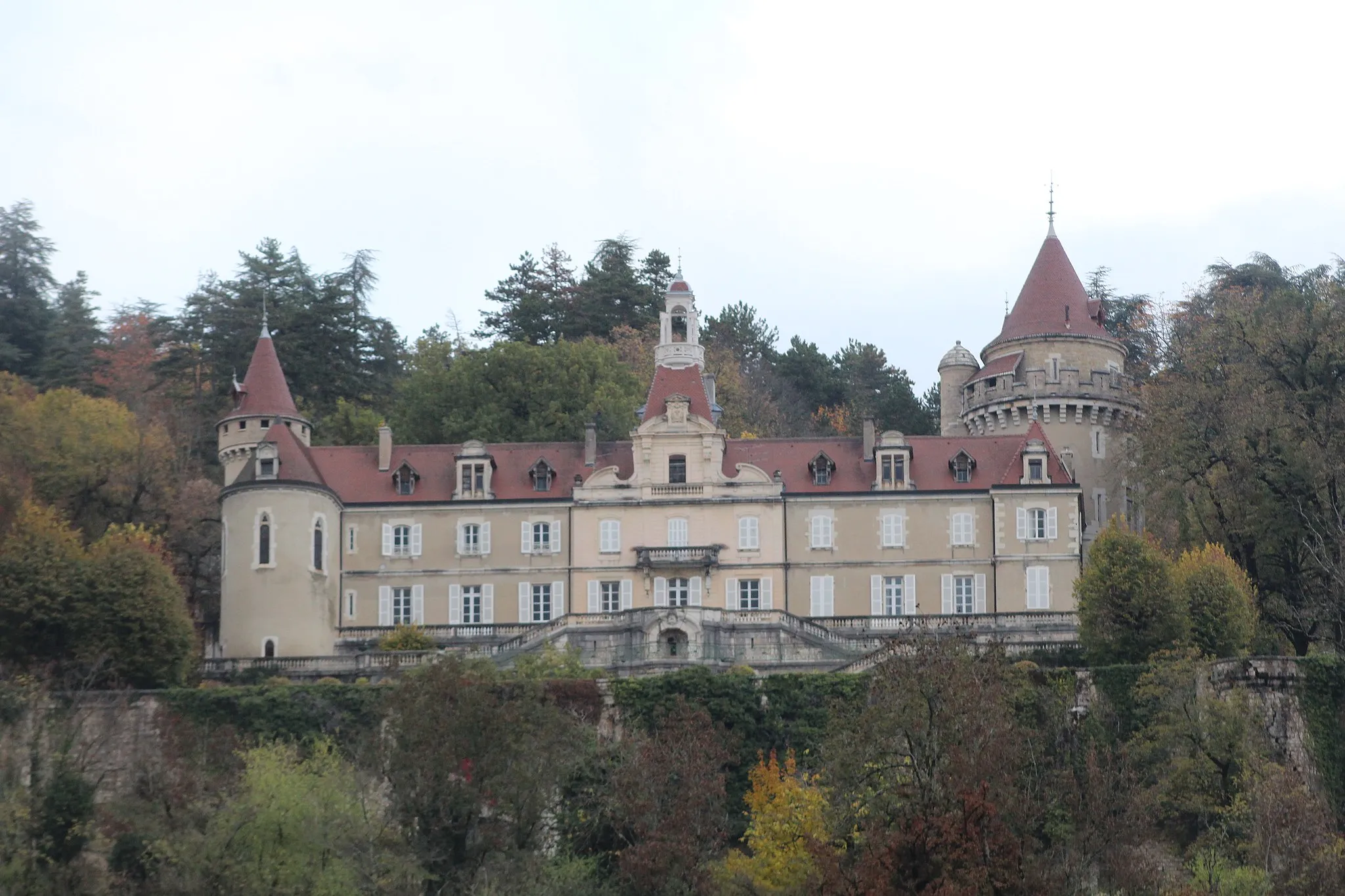 Photo showing: Château de Mâchuraz, Vieu-en-Valromey.