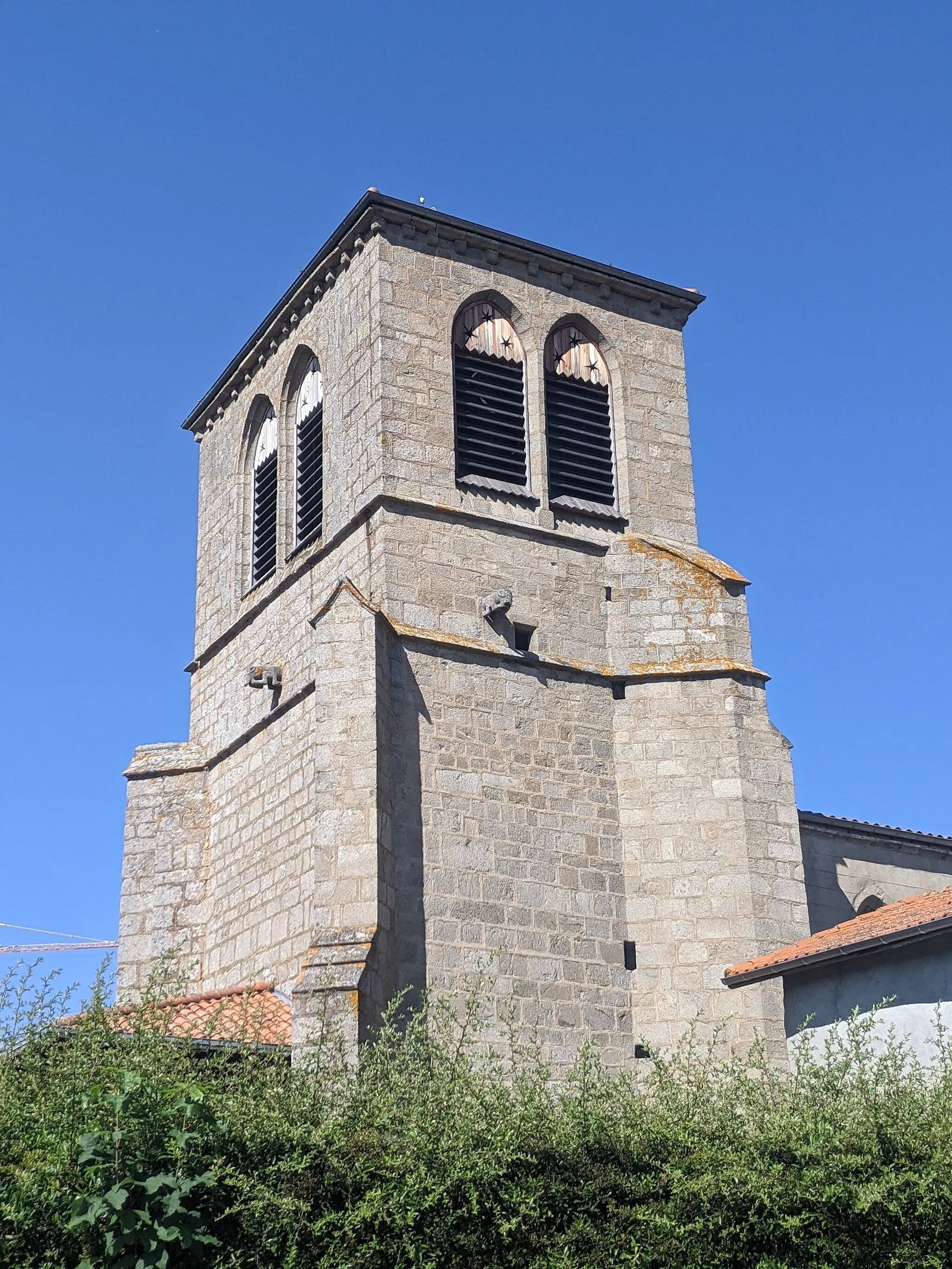 Photo showing: Clocher de l'église Saint-Barthélemy de Cezay (Loire, France).