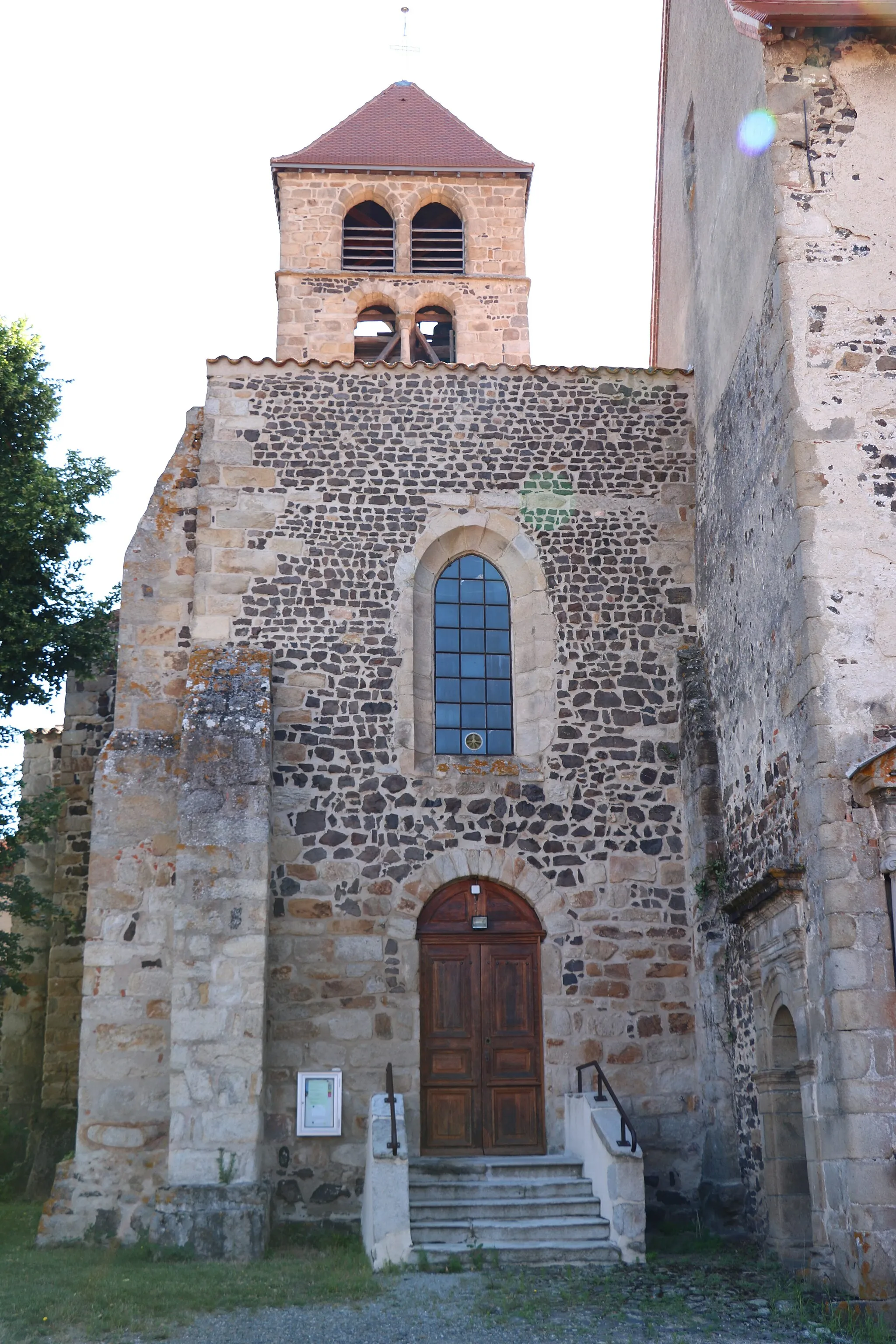 Photo showing: Chalain-d'Uzore - Eglise Saint-Didier