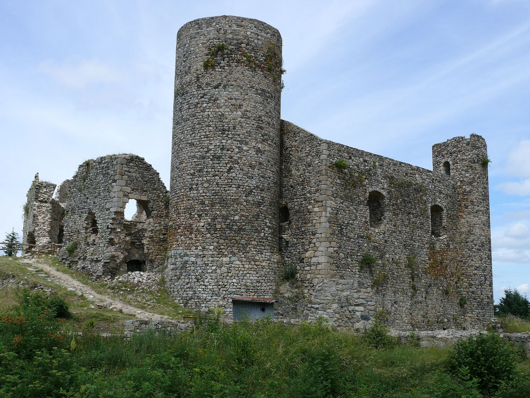 Photo showing: Champoly - Château d'Urfé