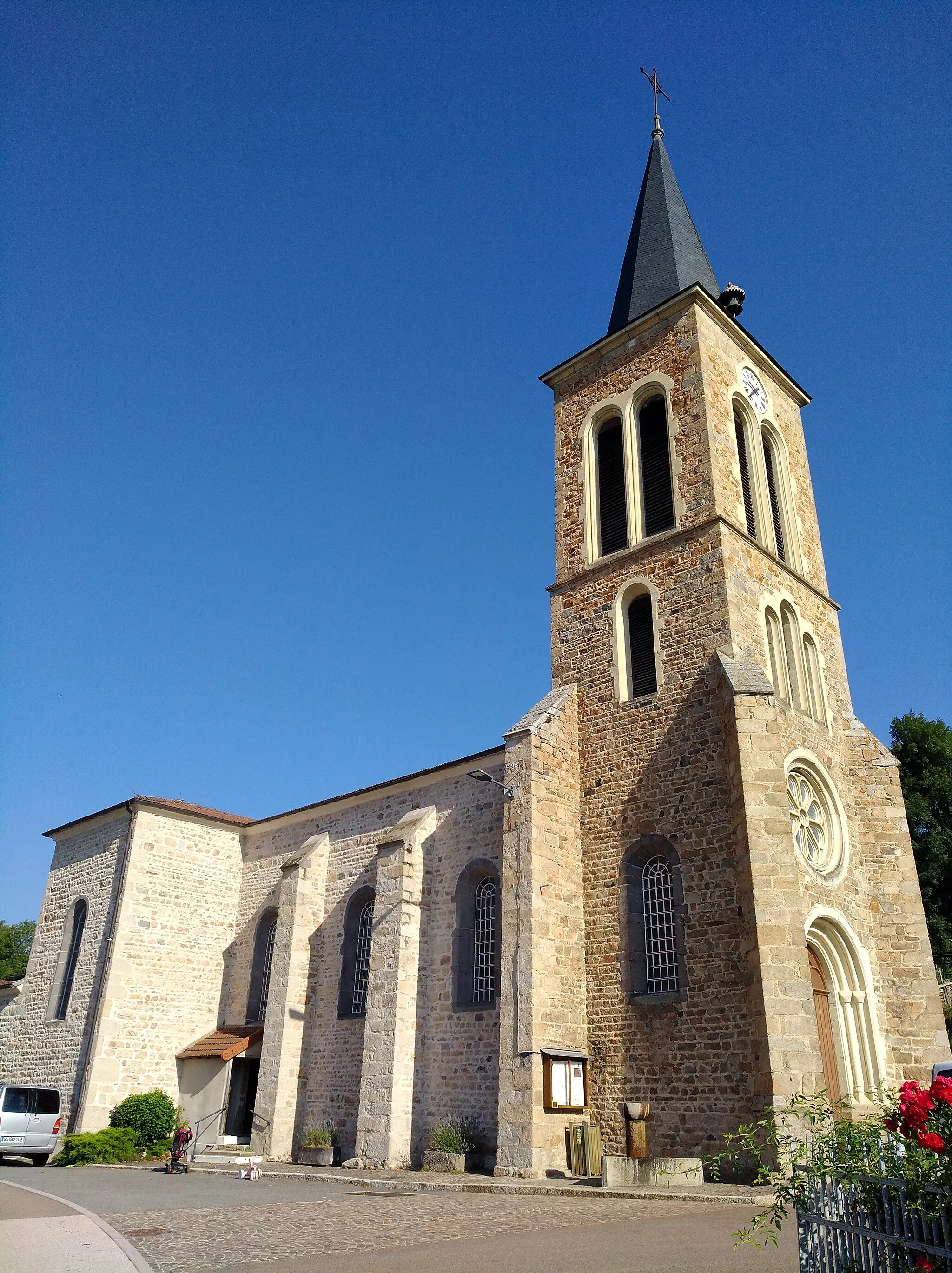 Photo showing: Église Saint-Barthélémy Juré, dans le département de la Loire (France).