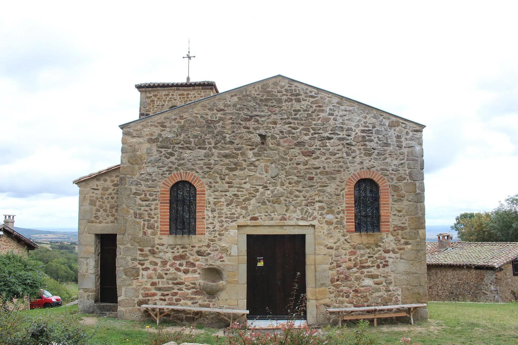 Photo showing: Chapelle Sainte-Marguerite de La Chapelle-Villars.