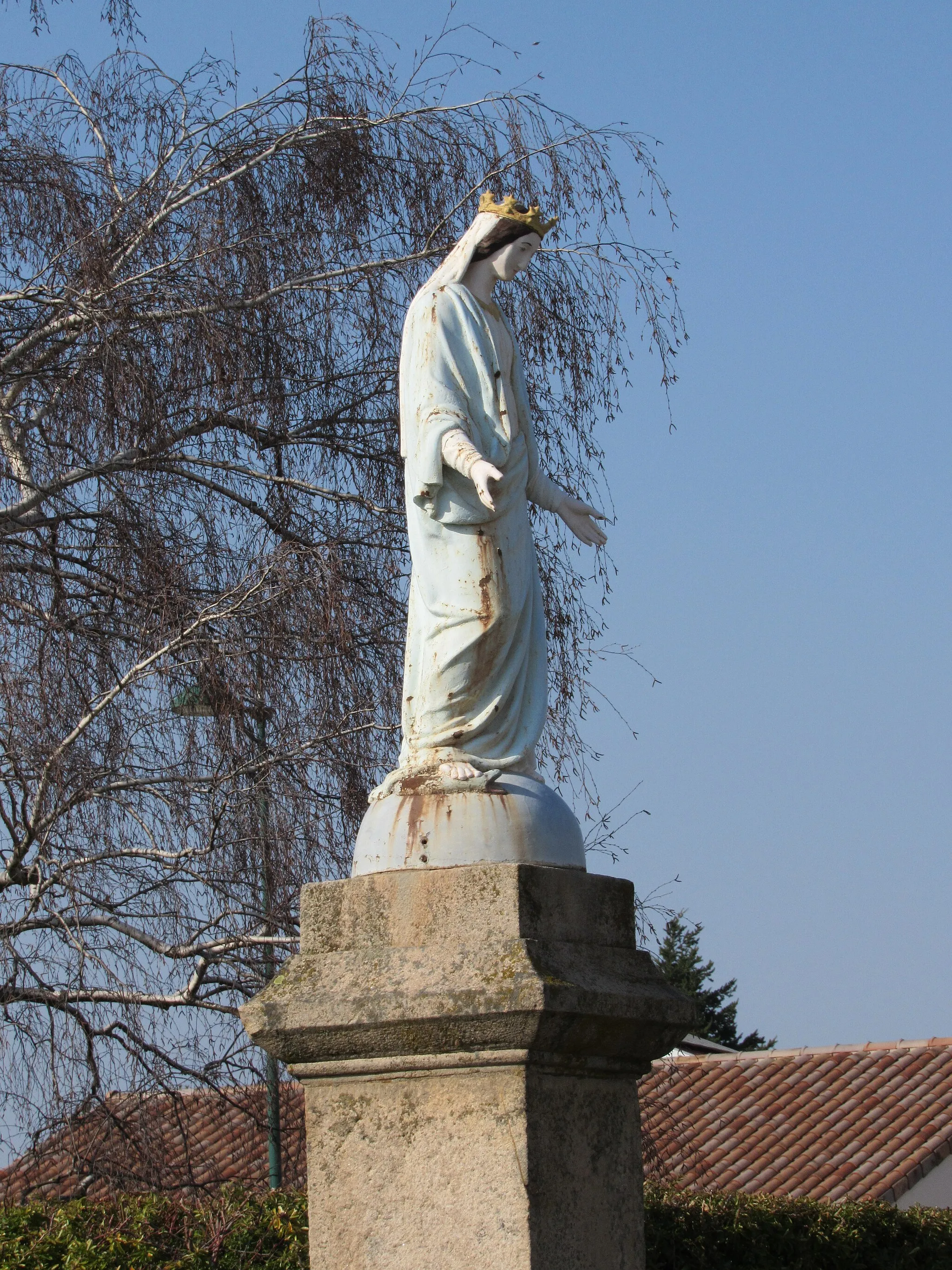 Photo showing: Statue de la Vierge Marie