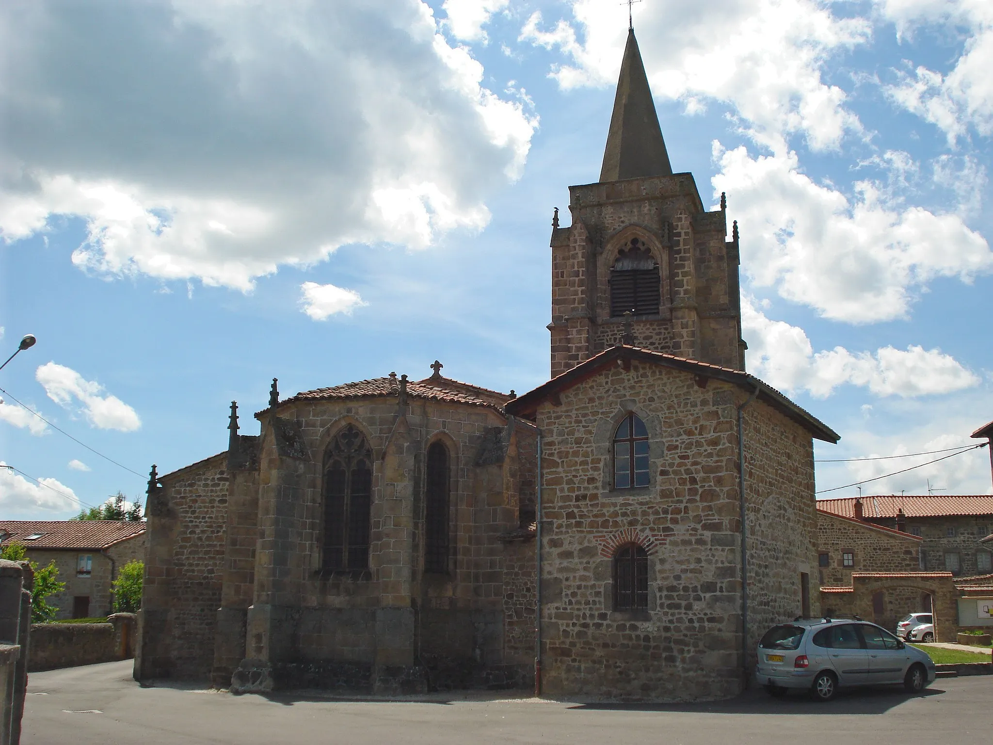 Photo showing: Luriecq (Loire, Fr), l'église avec son chevet