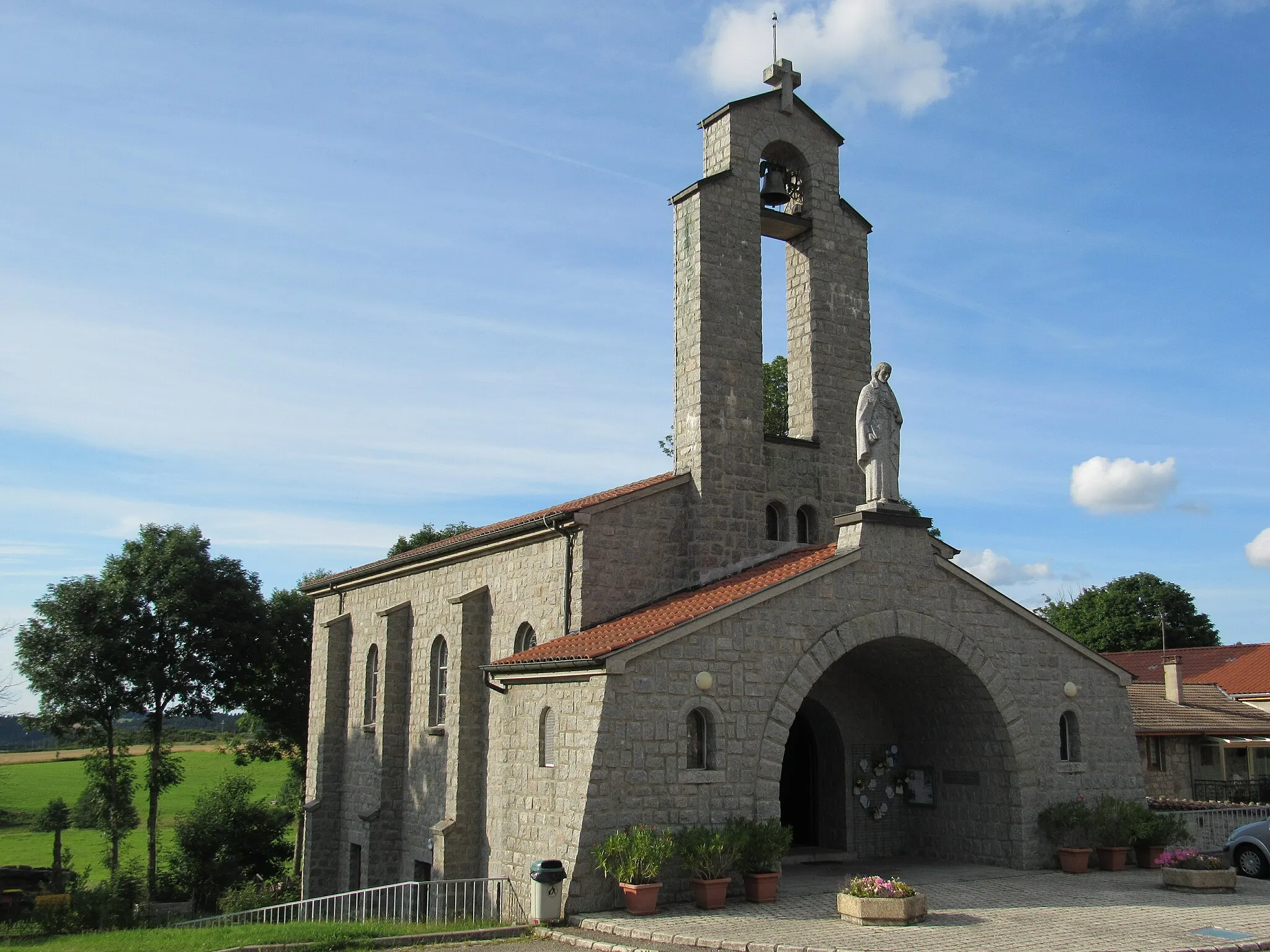 Photo showing: Chapelle Saint Marcellin Champagnat