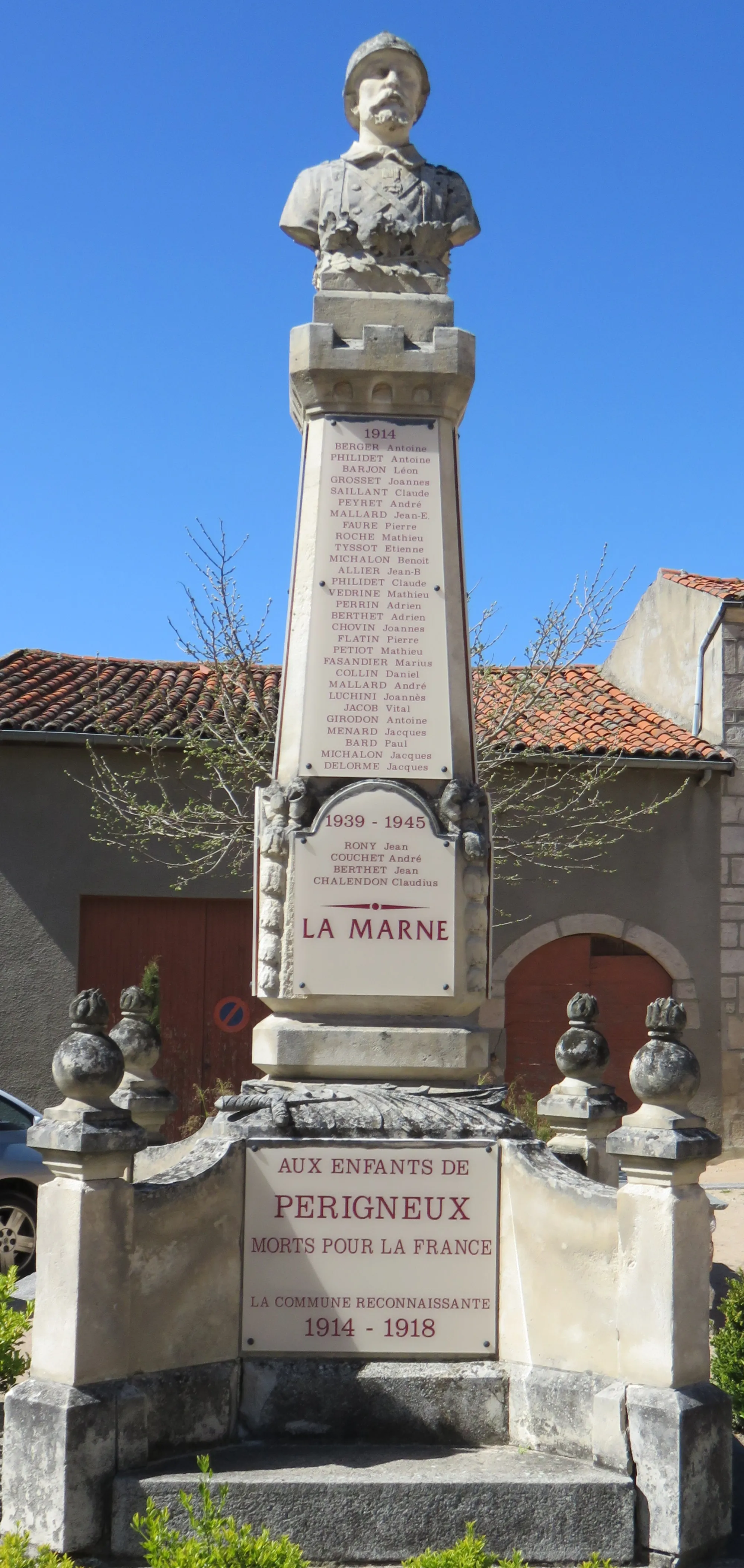 Photo showing: Monument aux morts de Périgneux, dans le département de la Loire.