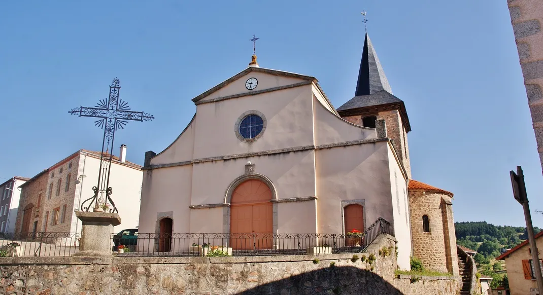 Photo showing: église St Bonnet