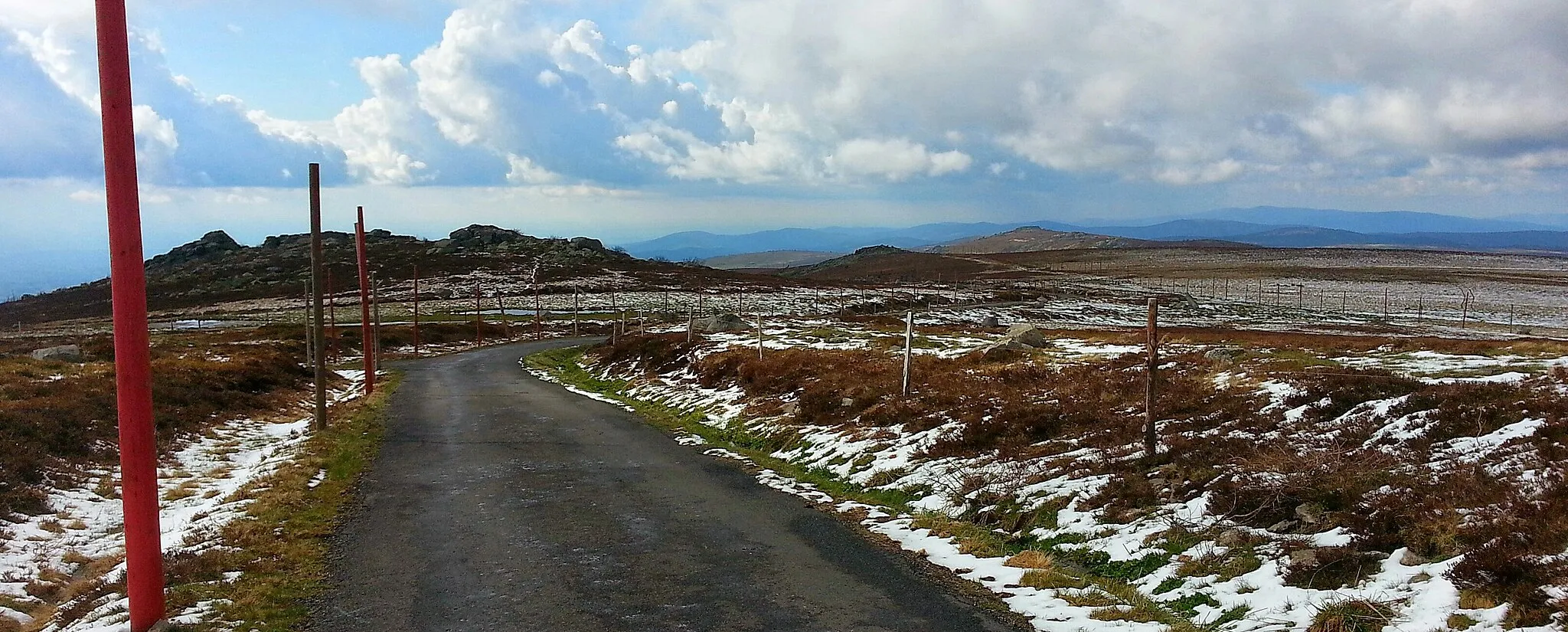 Photo showing: Vue nord depuis Pierre-sur-Haute