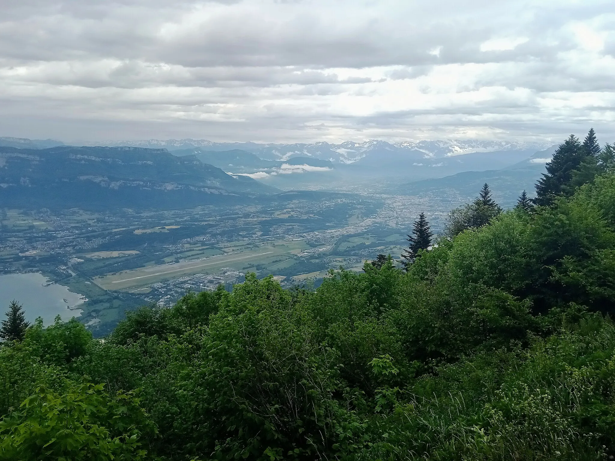 Photo showing: Chambéry vu depuis le belvédère du Mont du Chat, Savoie, France