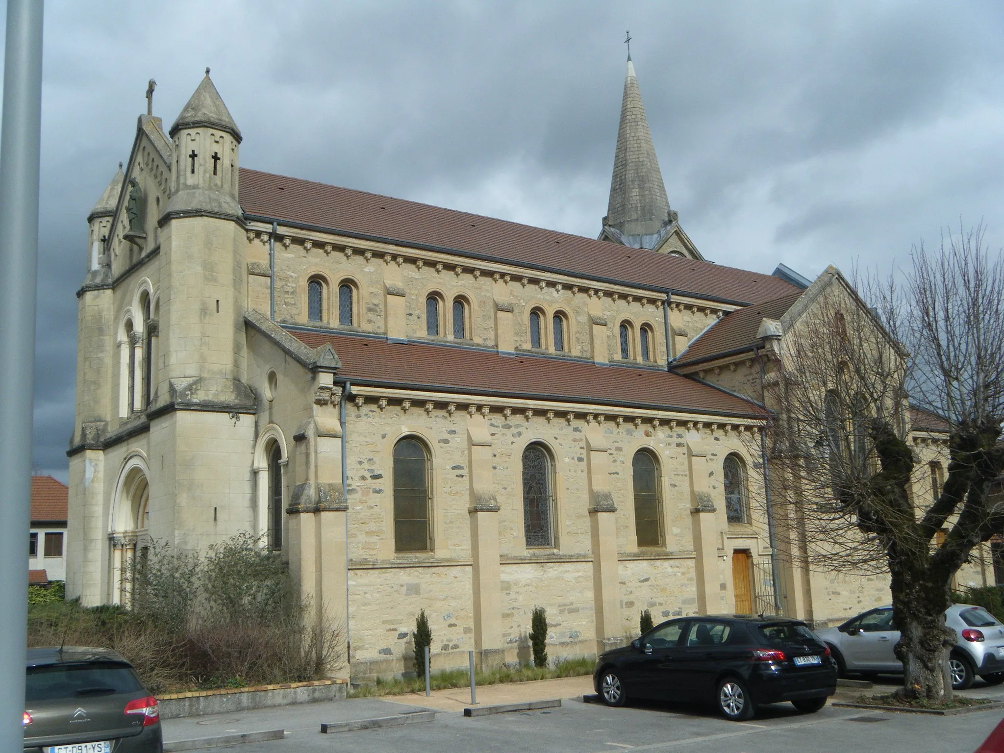 Photo showing: église de Biol en mars 2019
