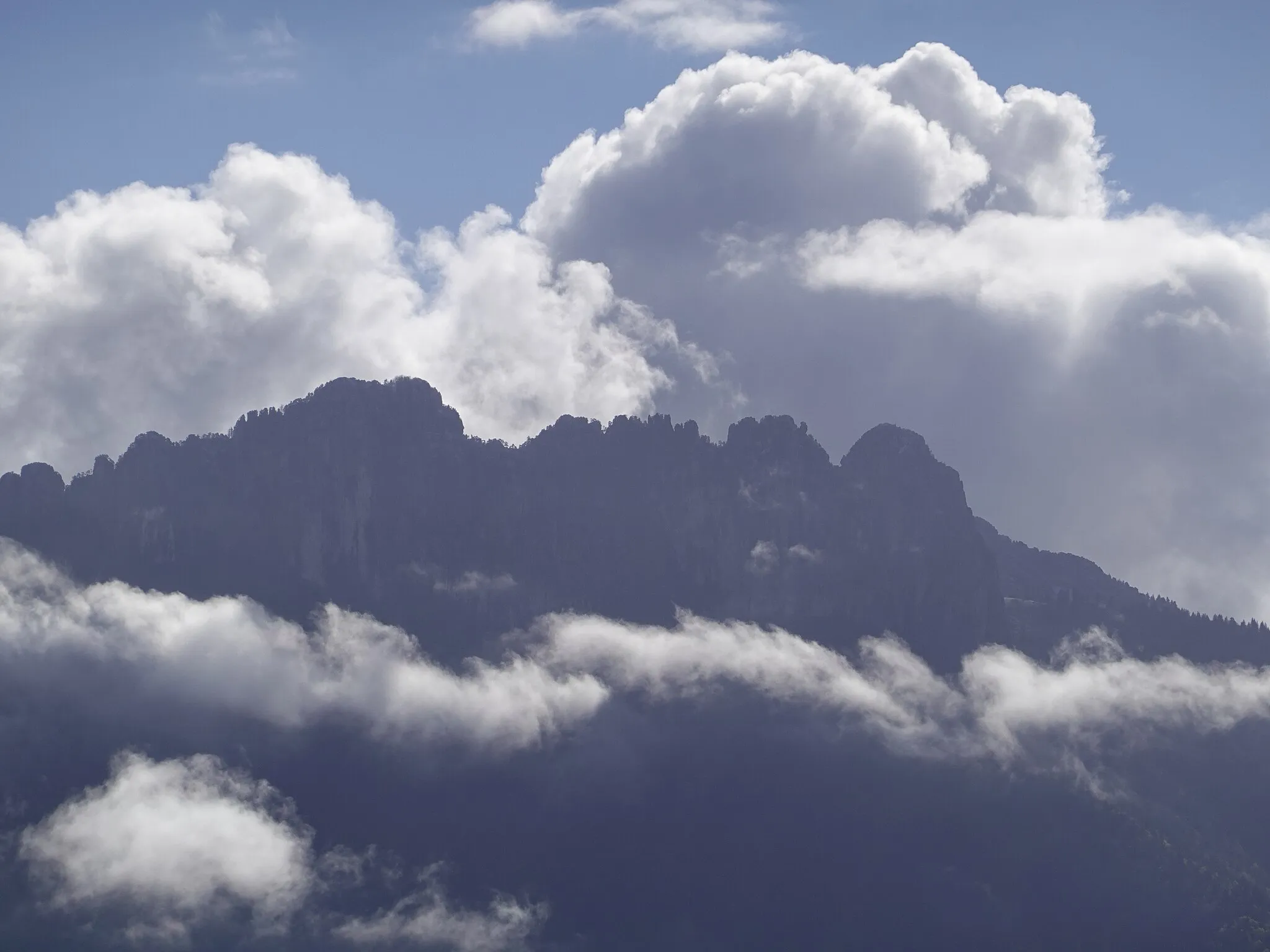 Photo showing: Dents de Lanfon @ Sevrier