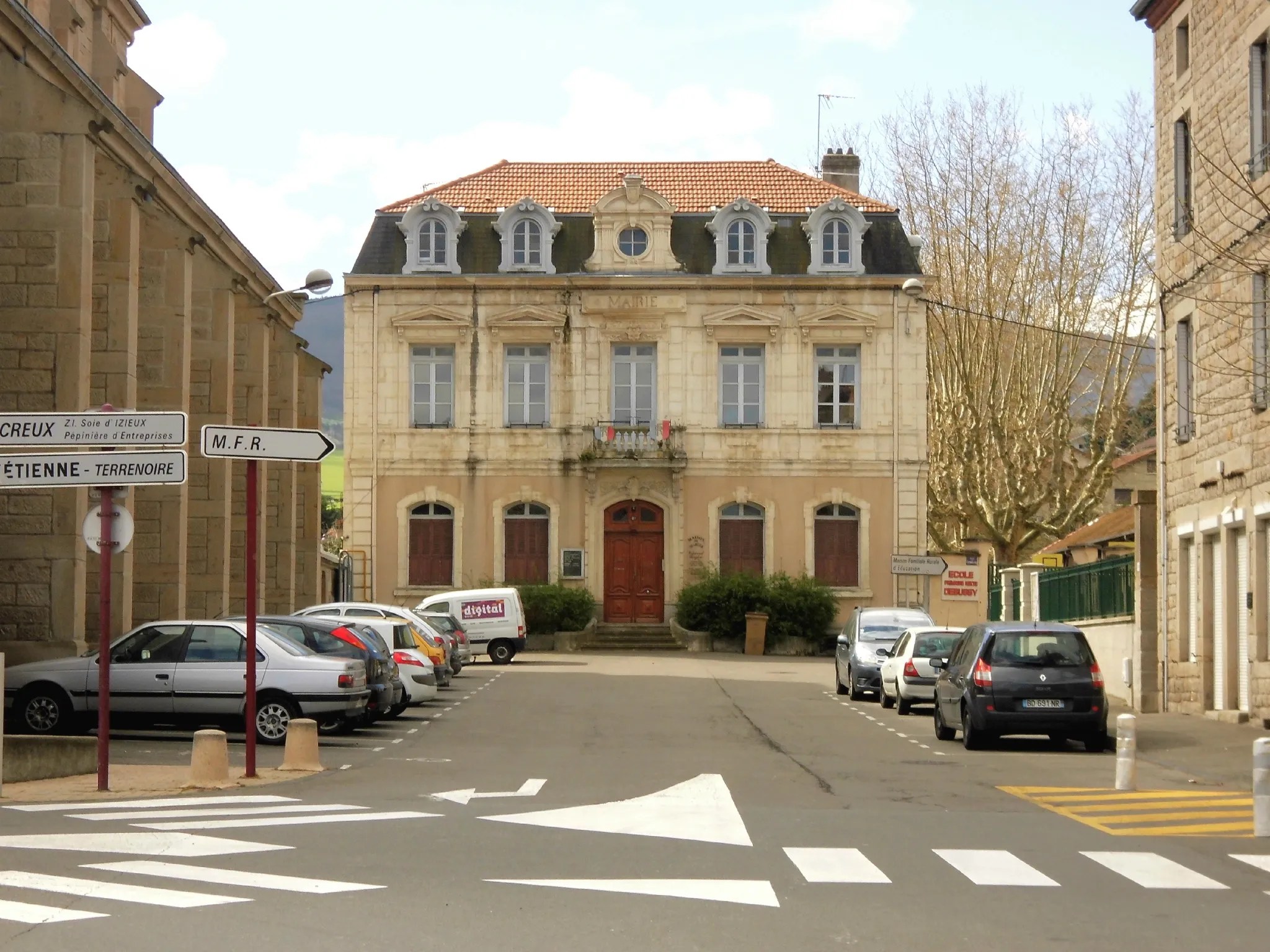 Photo showing: Izieux (Loire), aujourd'hui Saint-Chamond, ancienne mairie, 6 avril 2014