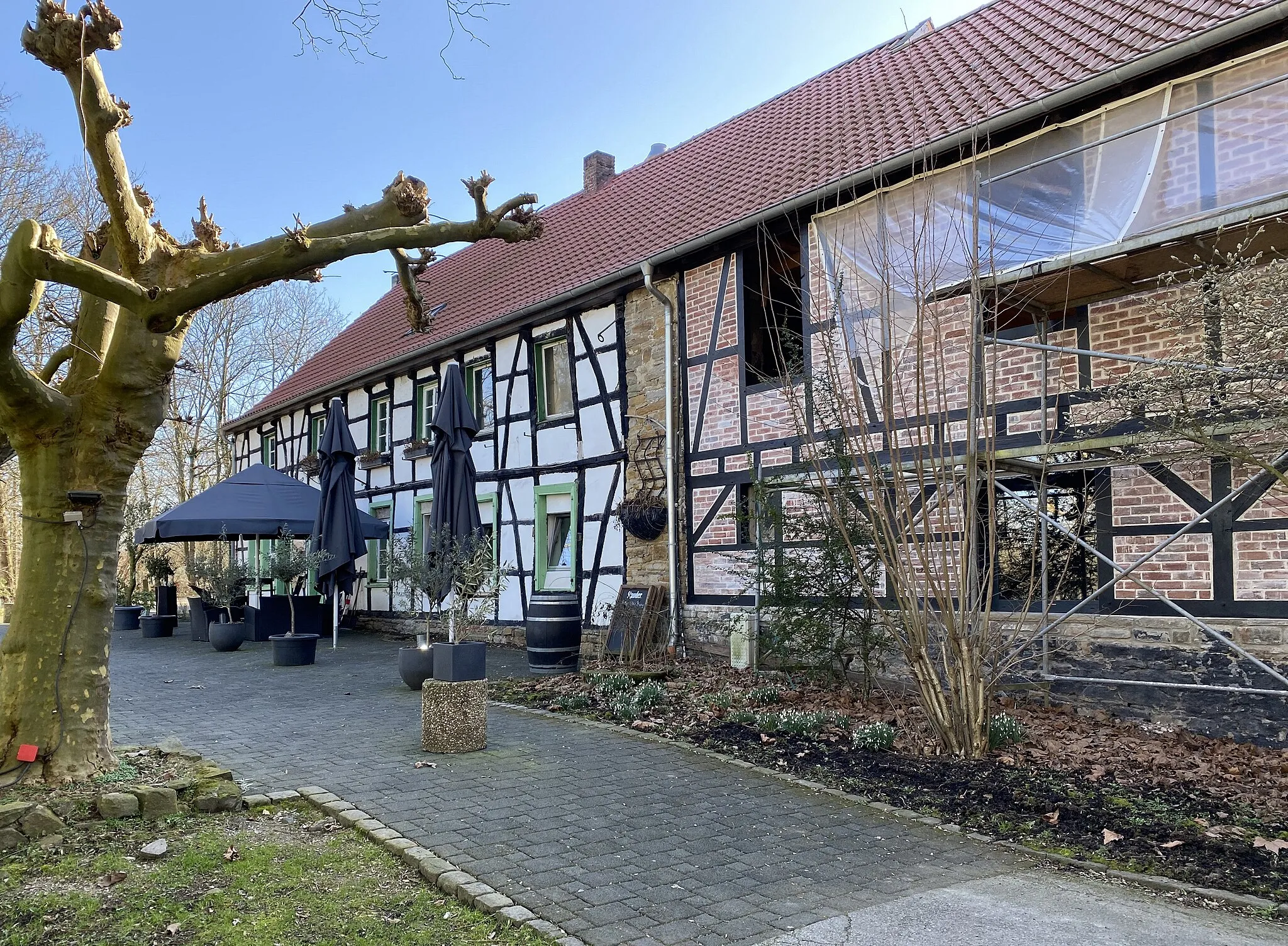 Photo showing: Hofanlage Tholhof - Hammerstraße 222/224 (Essen-Kupferdreh)