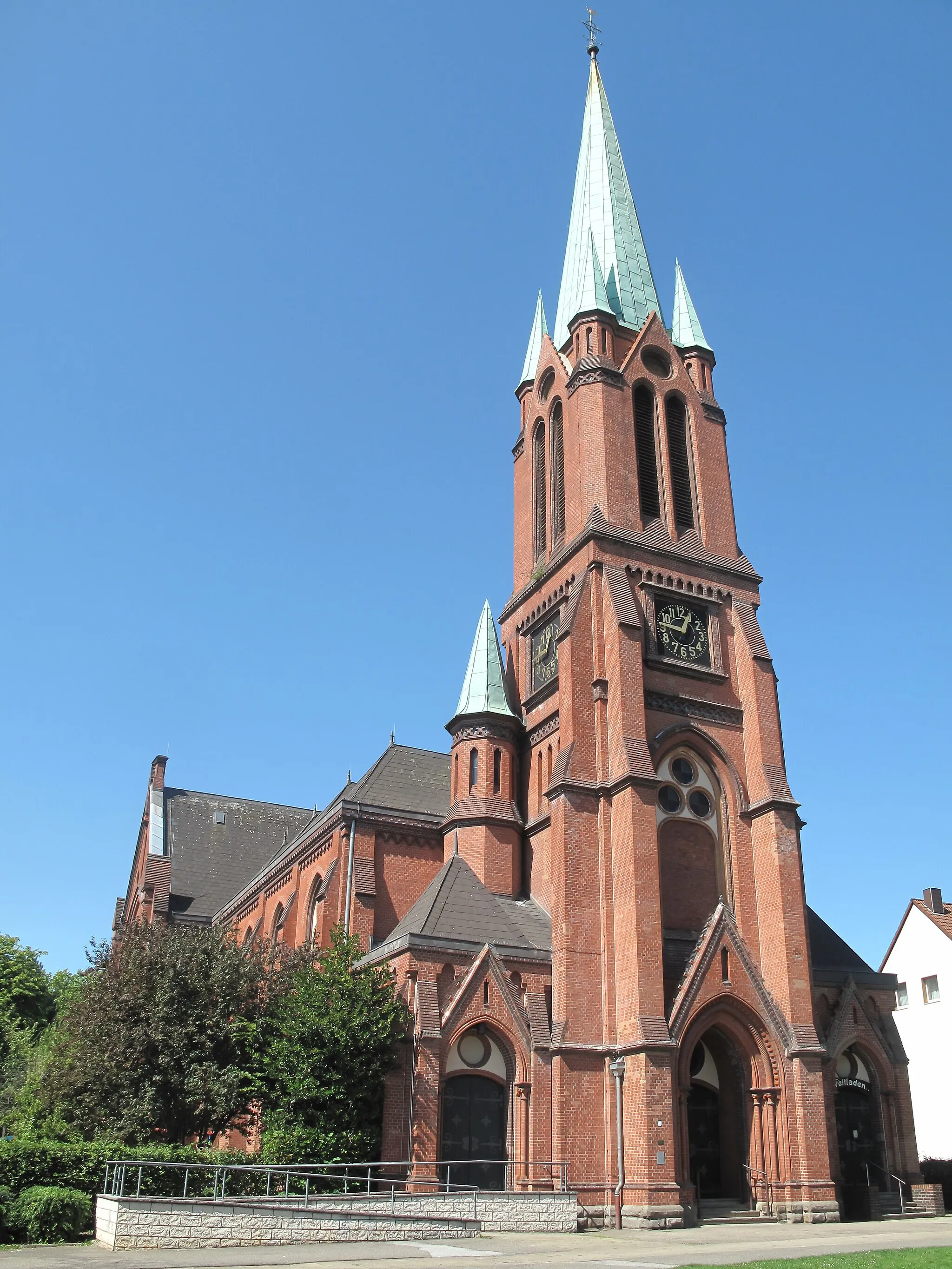 Photo showing: Essen-Altenessen, church: Weltladen Alte Kirche