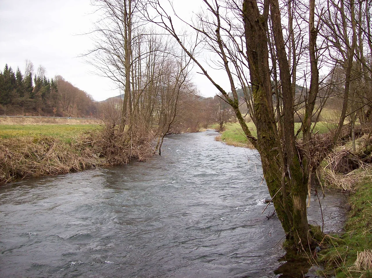 Photo showing: Lenne (Fluss) in Schmallenberg-Hundesossen (Germany)