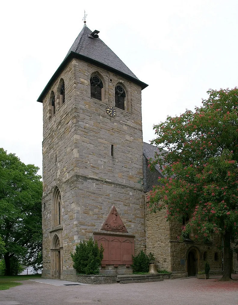Photo showing: Evangelische Kirche Dortmund-Brackel, Nordrhein-Westfalen. Ursprung im 12. Jhdt., seit 1554 lutherisch.
