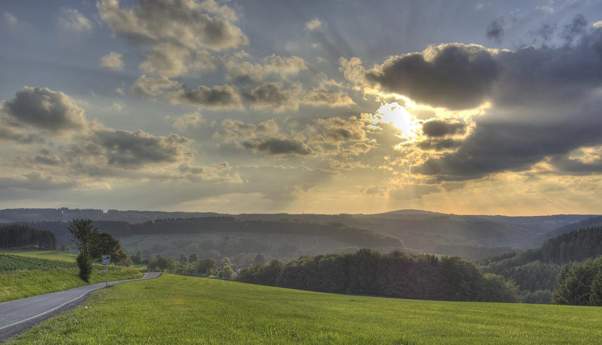 Photo showing: Landscape near Stottmert, a district of Herscheid, Germany.