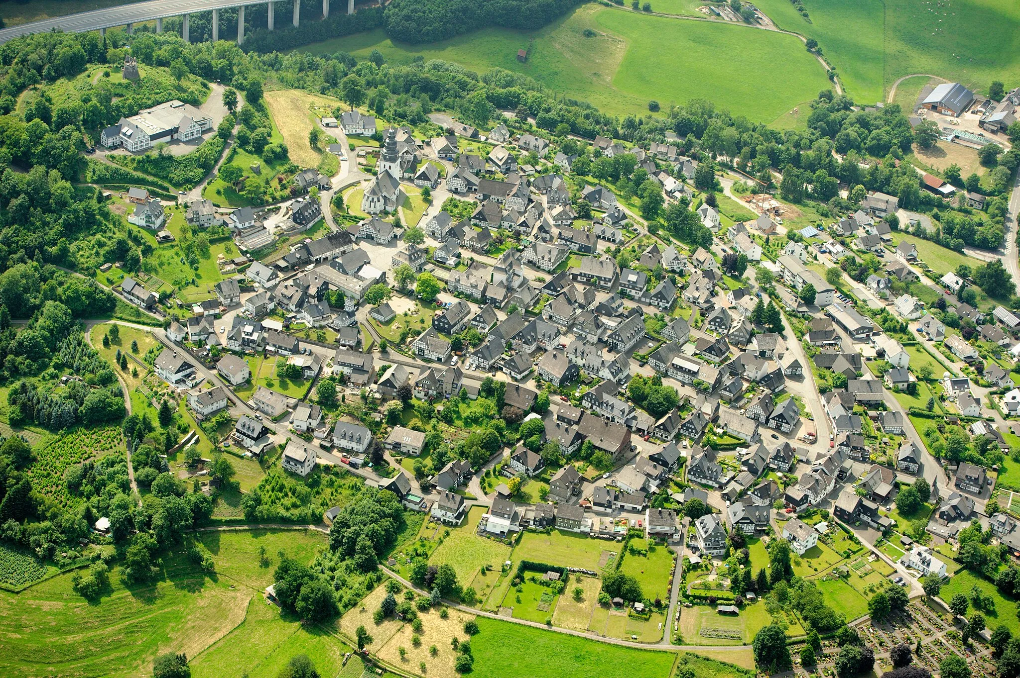 Photo showing: Fotoflug Sauerland-Ost – Meschede-Eversberg

The production, editing or release of this file was supported by the Community-Budget of Wikimedia Deutschland.
To see other files made with the support of Wikimedia Deutschland, please see the category Supported by Wikimedia Deutschland.
العربية ∙ বাংলা ∙ Deutsch ∙ English ∙ Esperanto ∙ français ∙ magyar ∙ Bahasa Indonesia ∙ italiano ∙ 日本語 ∙ македонски ∙ മലയാളം ∙ Bahasa Melayu ∙ Nederlands ∙ português ∙ русский ∙ svenska ∙ українська ∙ +/−