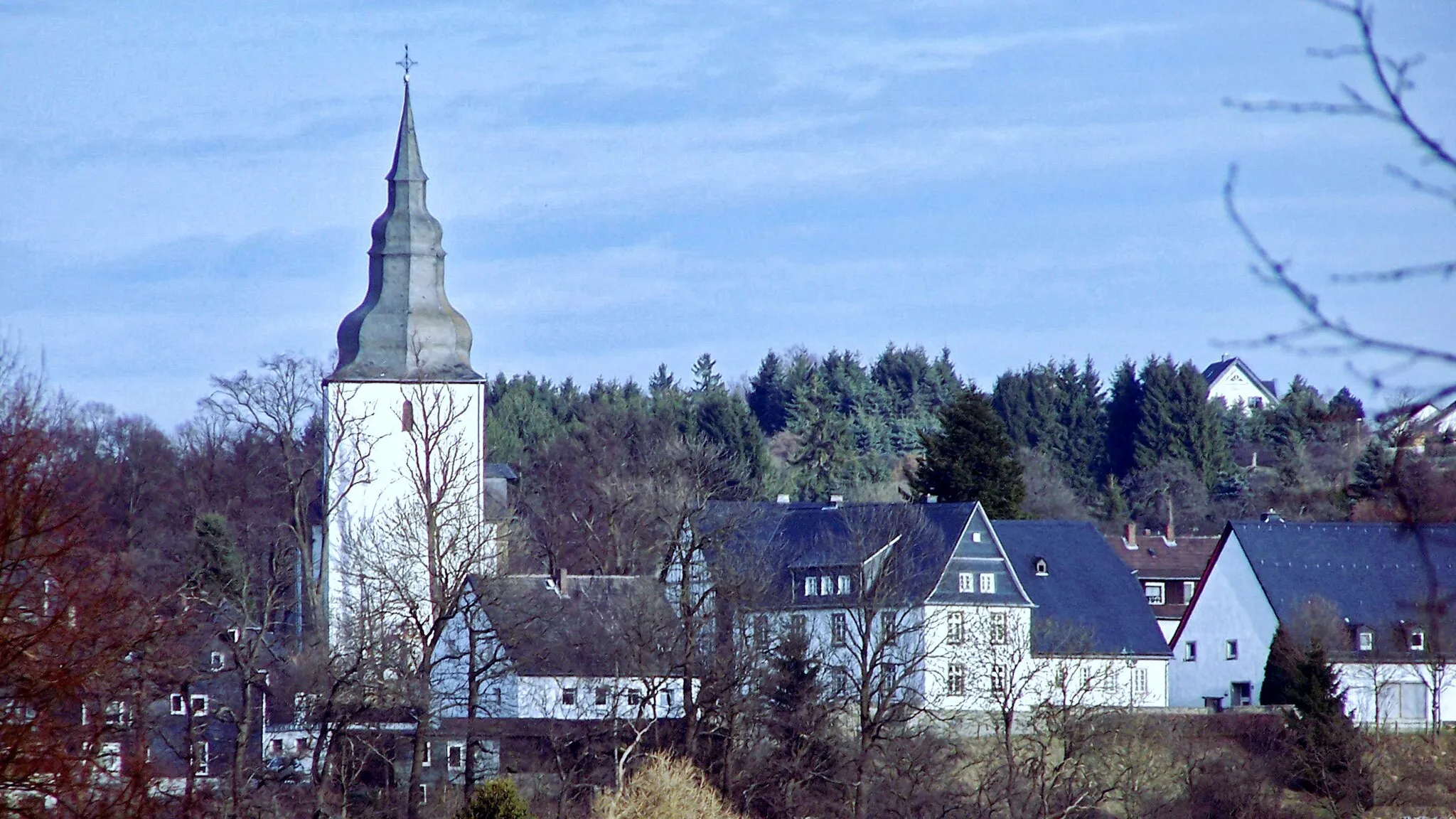 Photo showing: Altstadt und Propsteikirche von Belecke (Warstein); Teleaufnahme vom Lodenweg aus