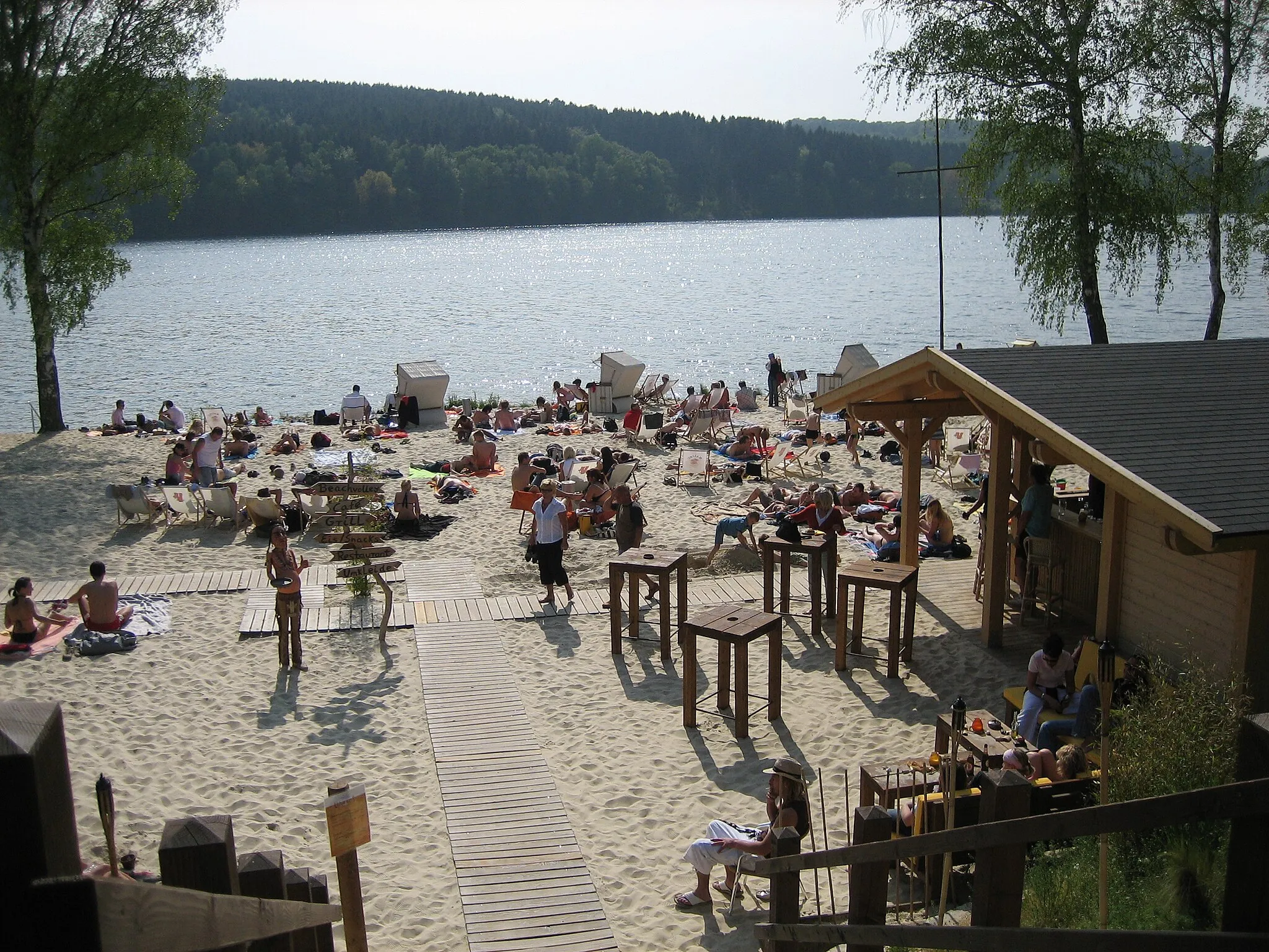Photo showing: Strandbad Möhnesee im Mai